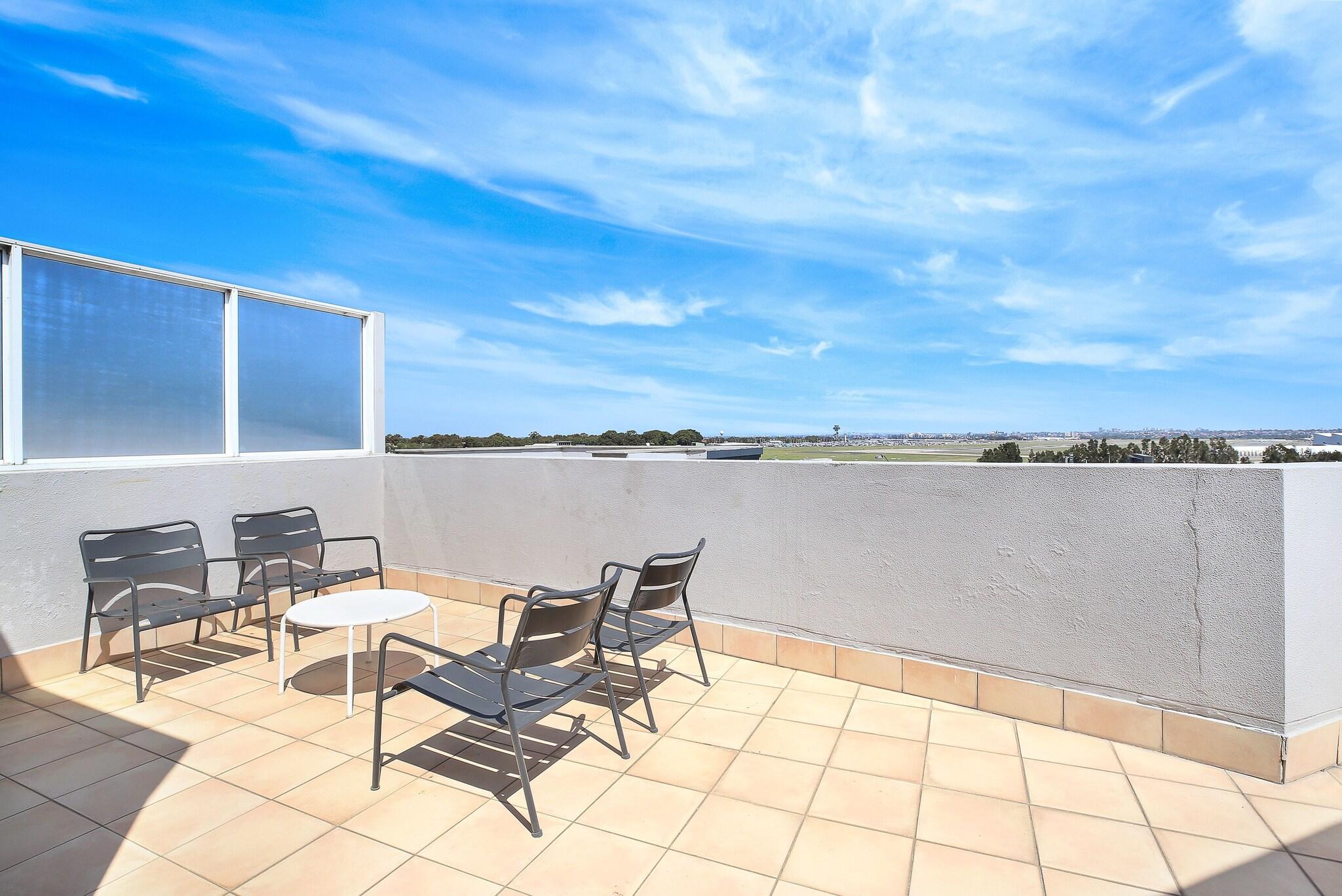 Apartment Deluxe Queen Bed