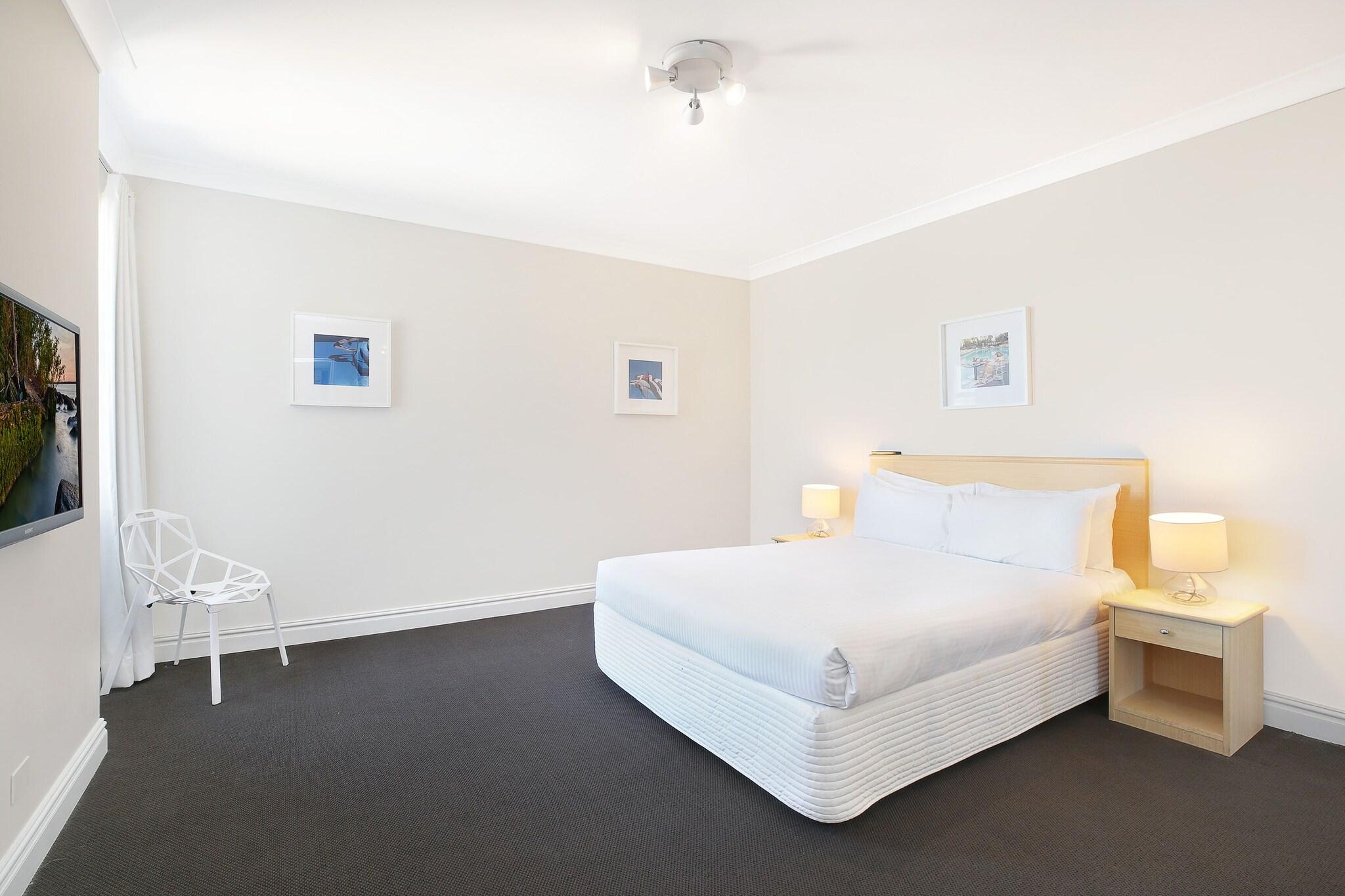 Apartment Deluxe Queen Bed