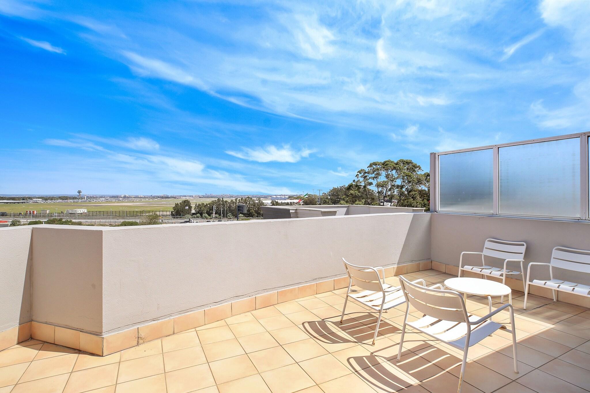 Apartment Deluxe Queen Bed