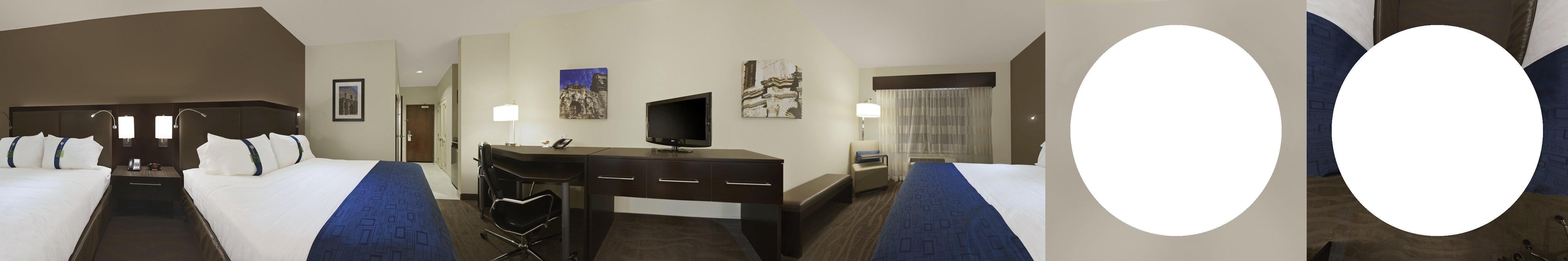 Double Two Queen Beds