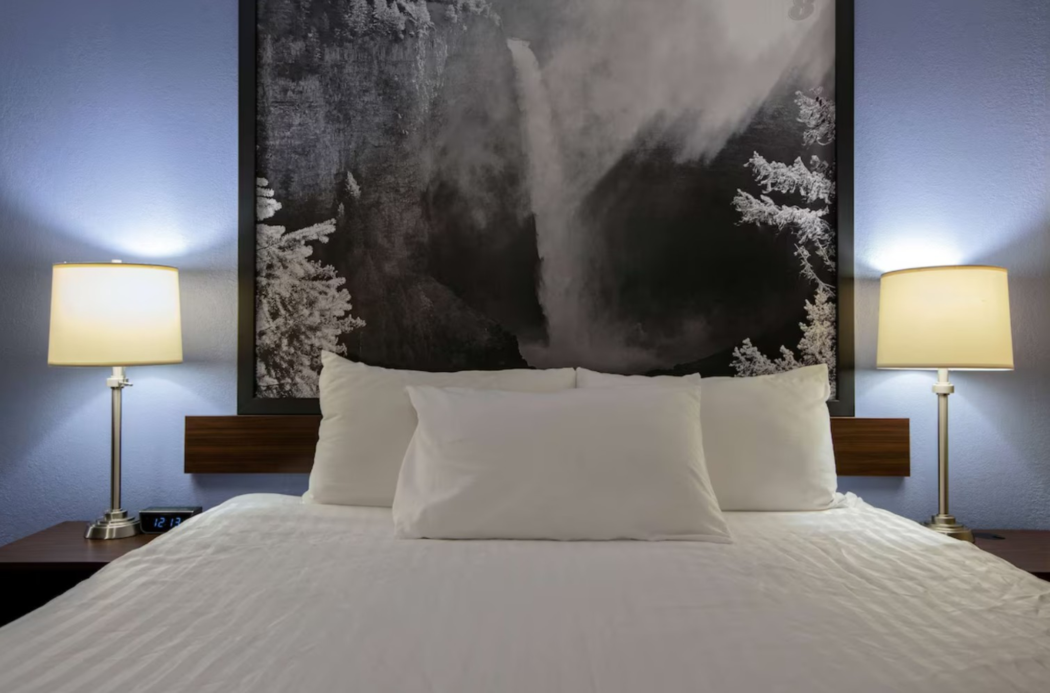 Suite Queen Size Bed