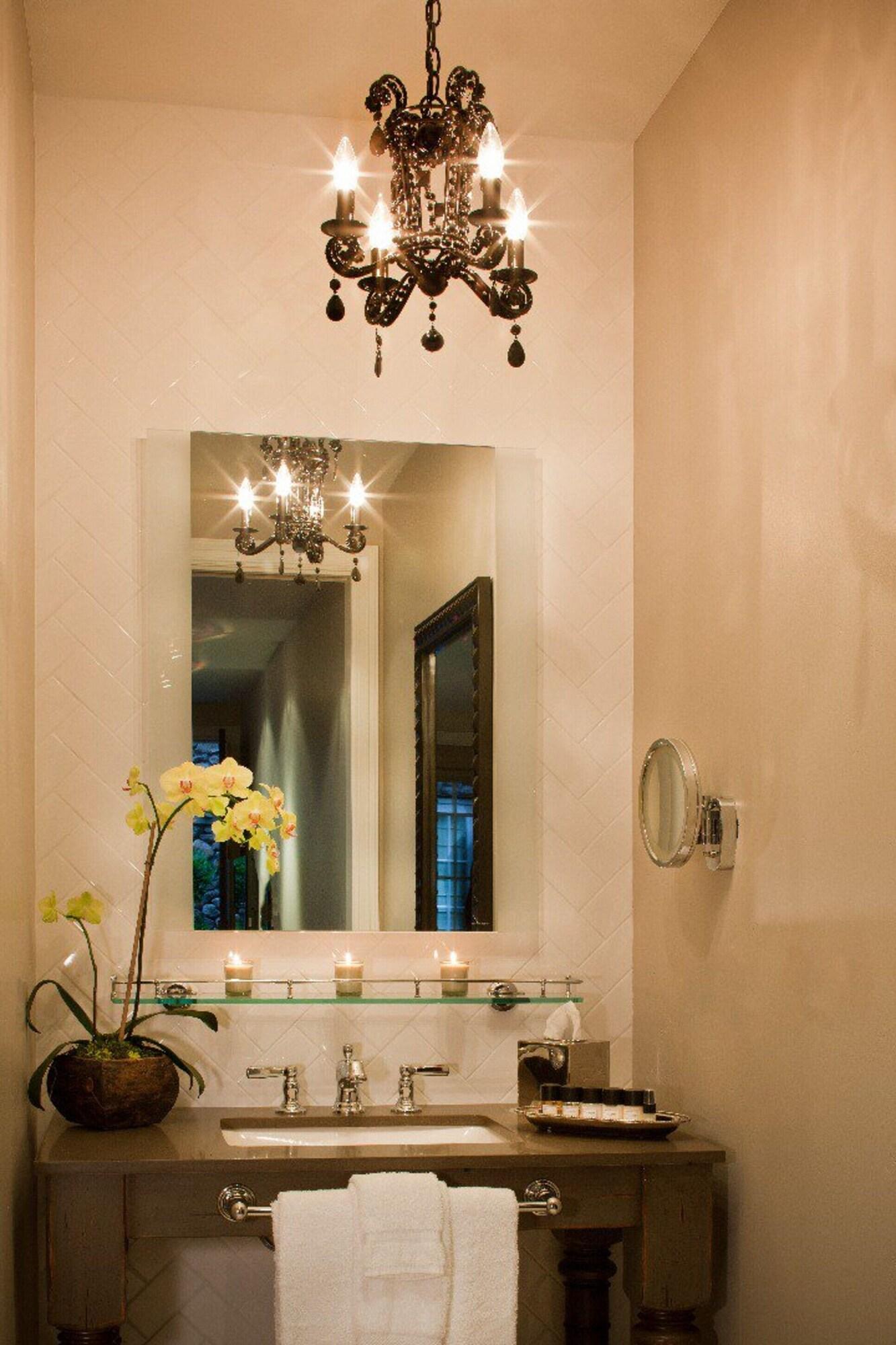 Double Deluxe King Bed