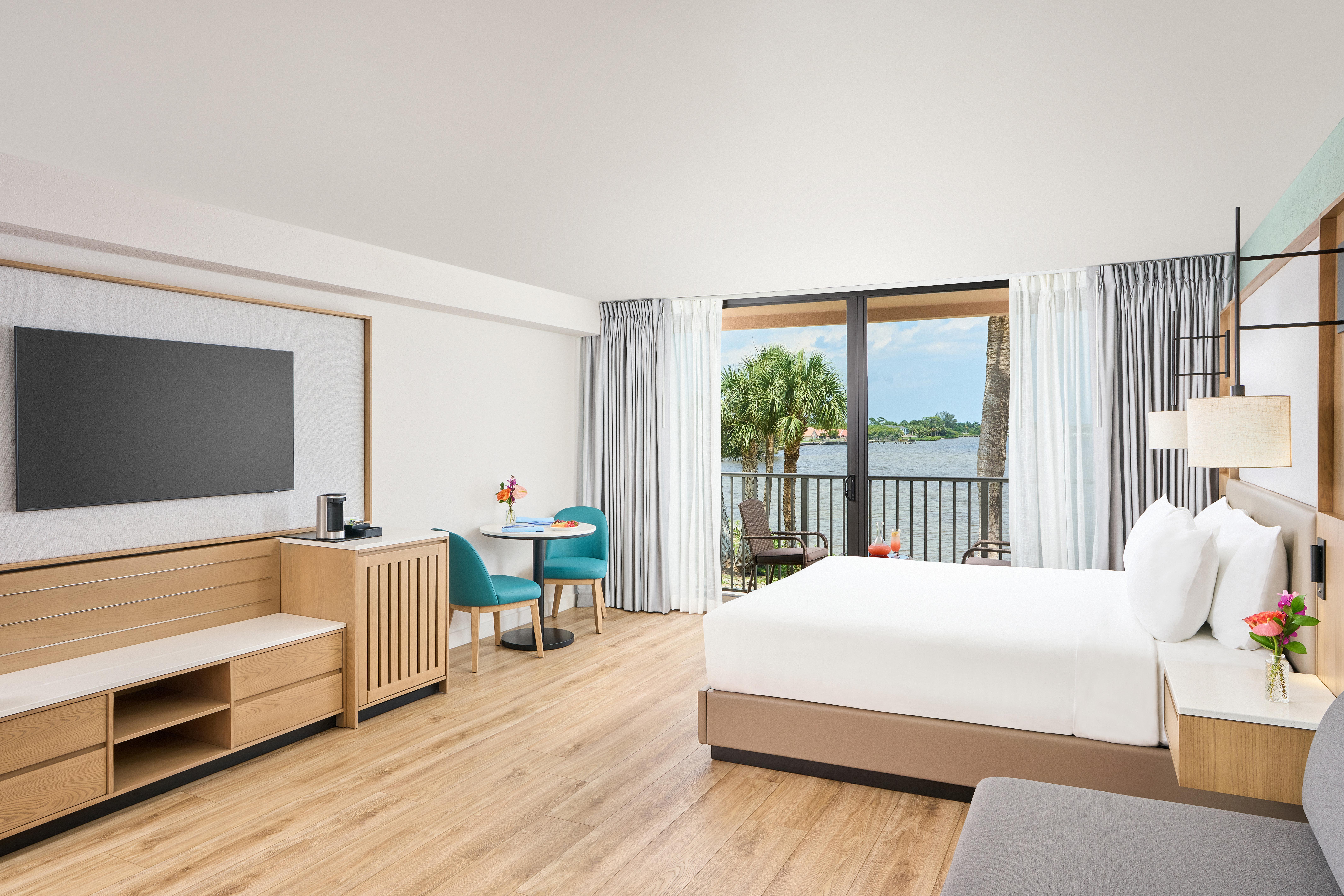 Double Accessible King Size Bed