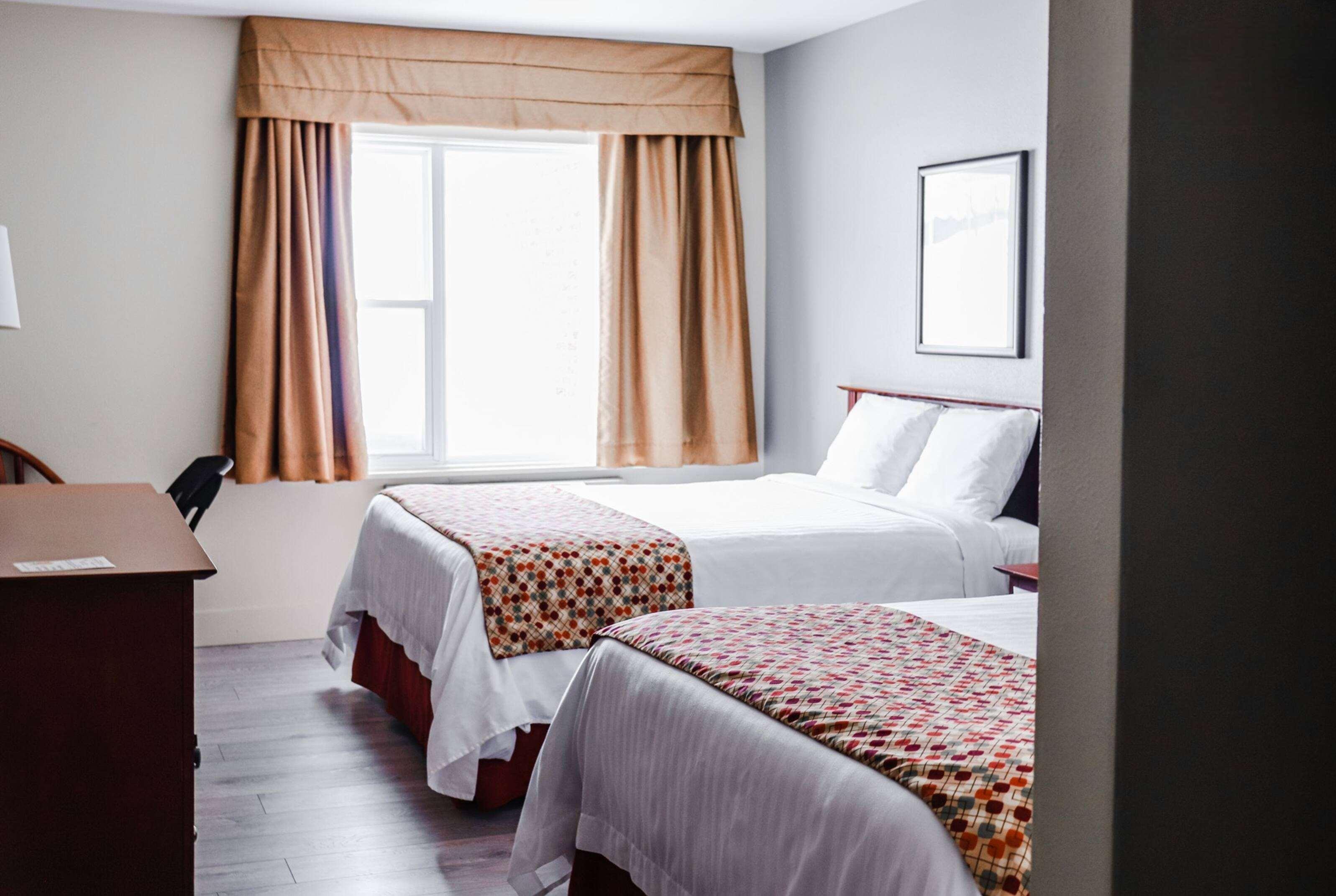 Quadruple Two Queen Beds Non Smoking