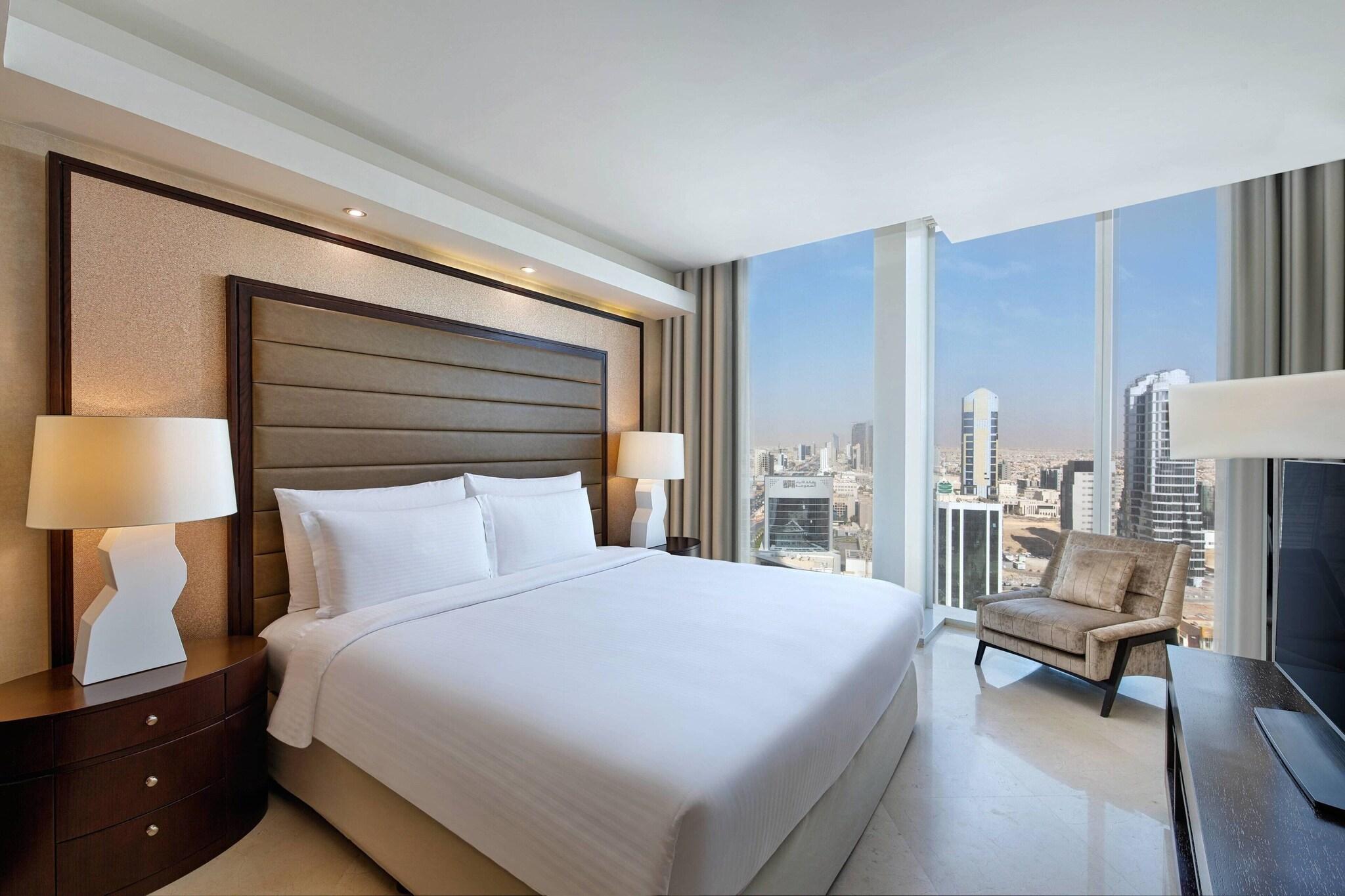 Suite Executive King Bed