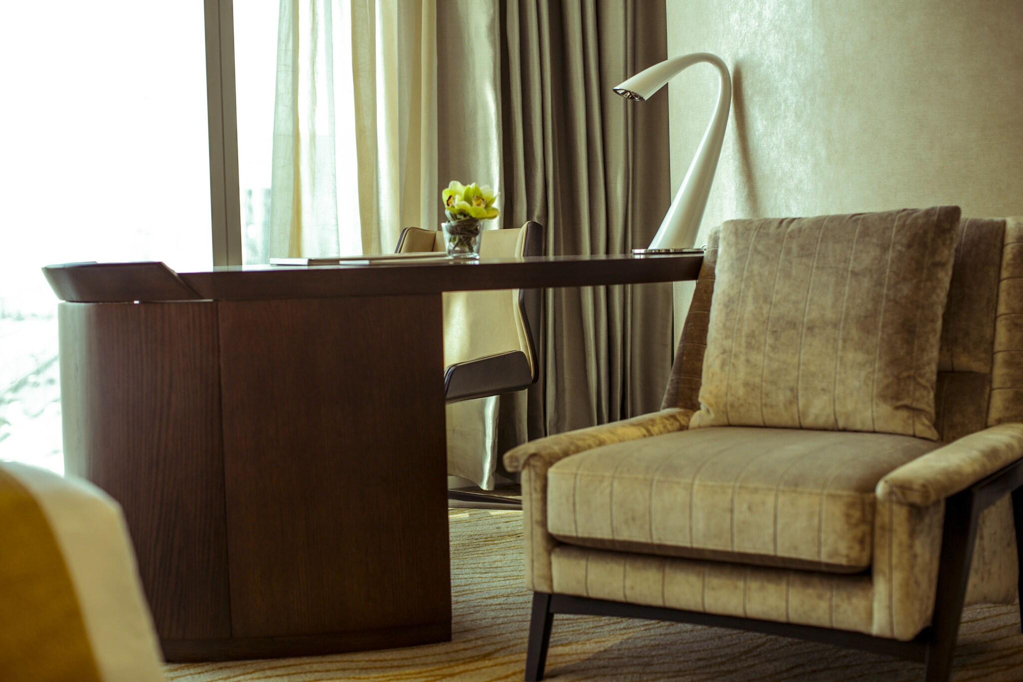 Double Executive King Bed