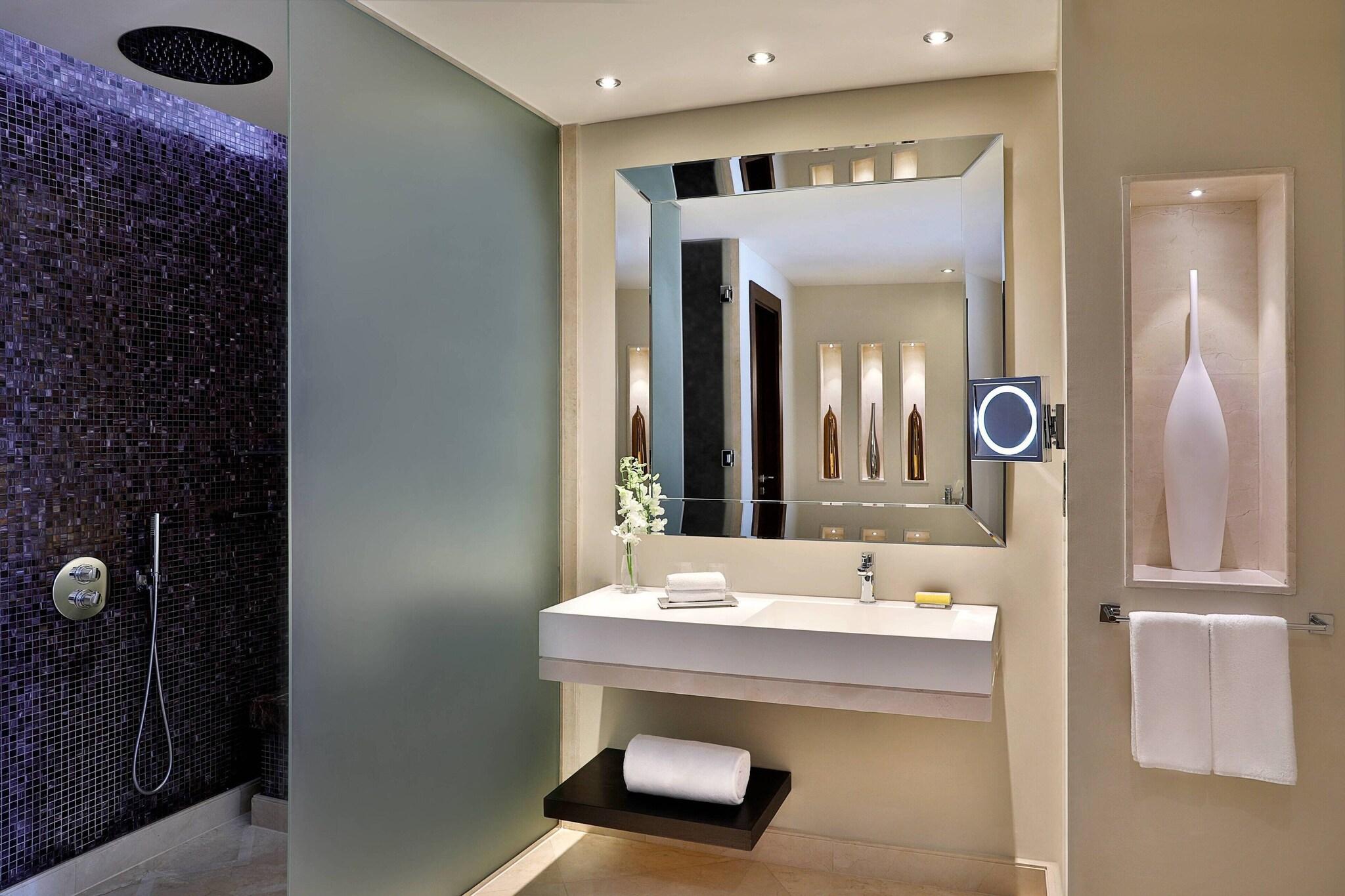 Suite Presidential with Views