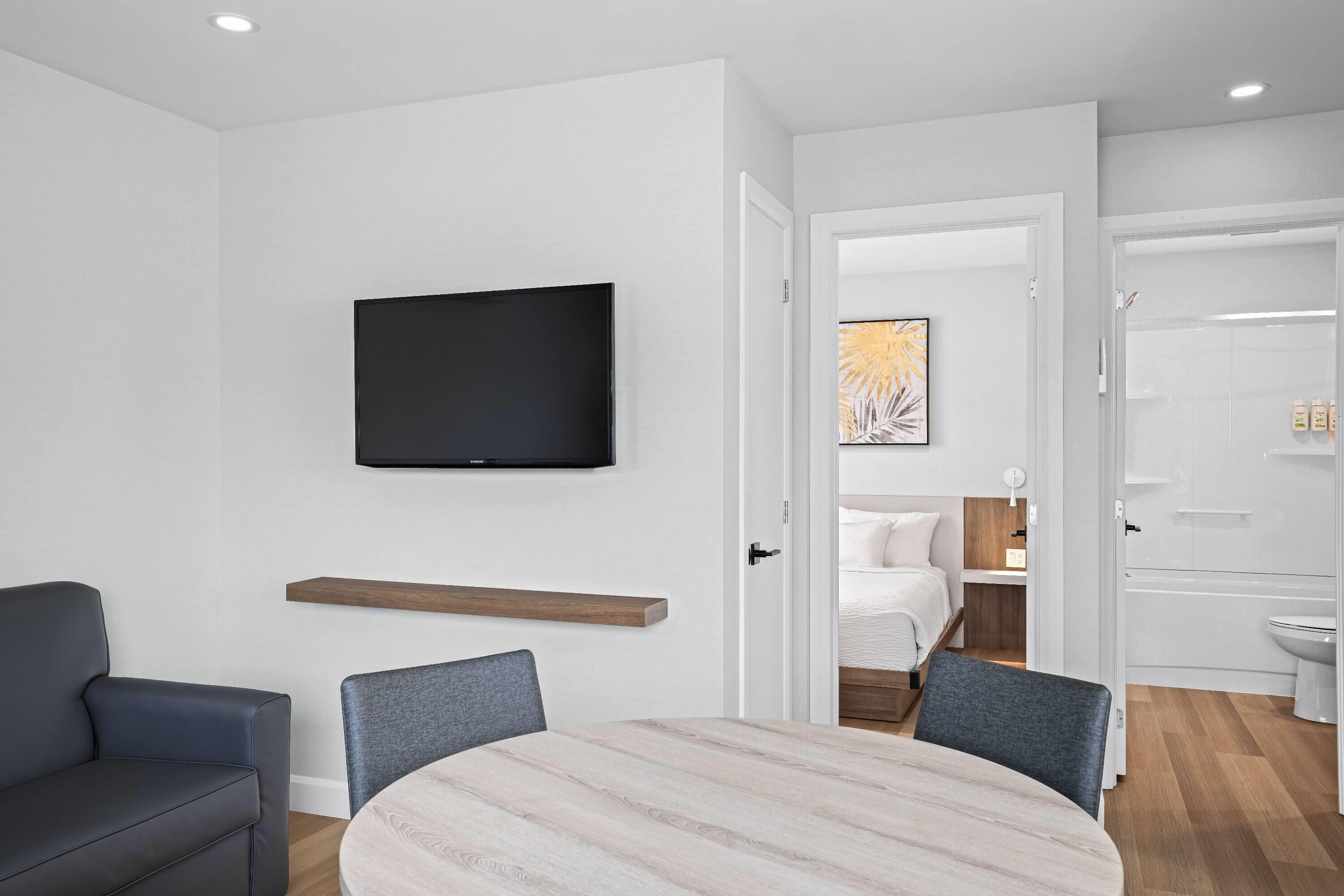 Room Queen Bed Non Smoking