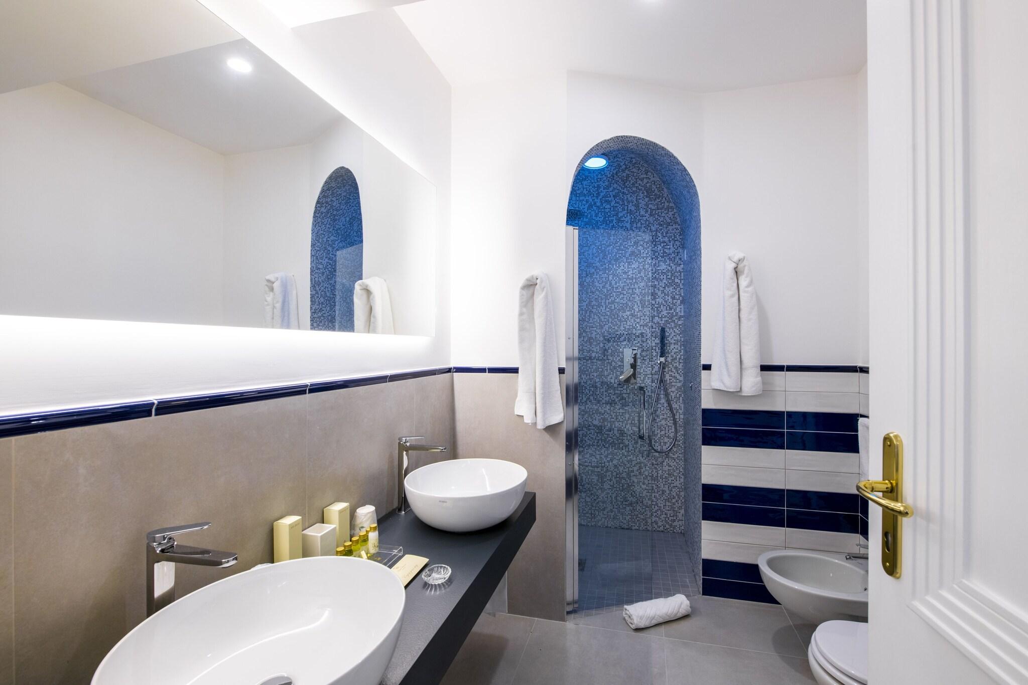 Apartment King Size Bed