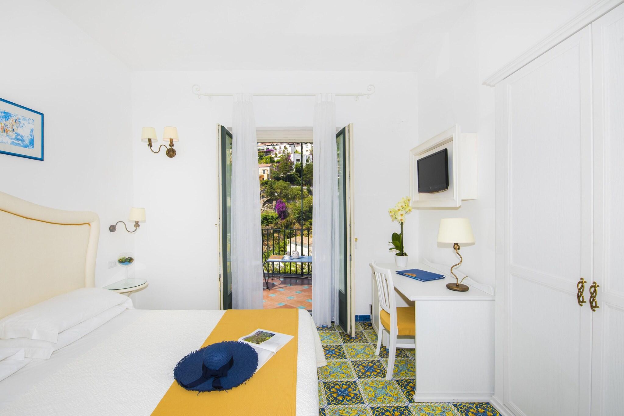 Double Classic King Bed