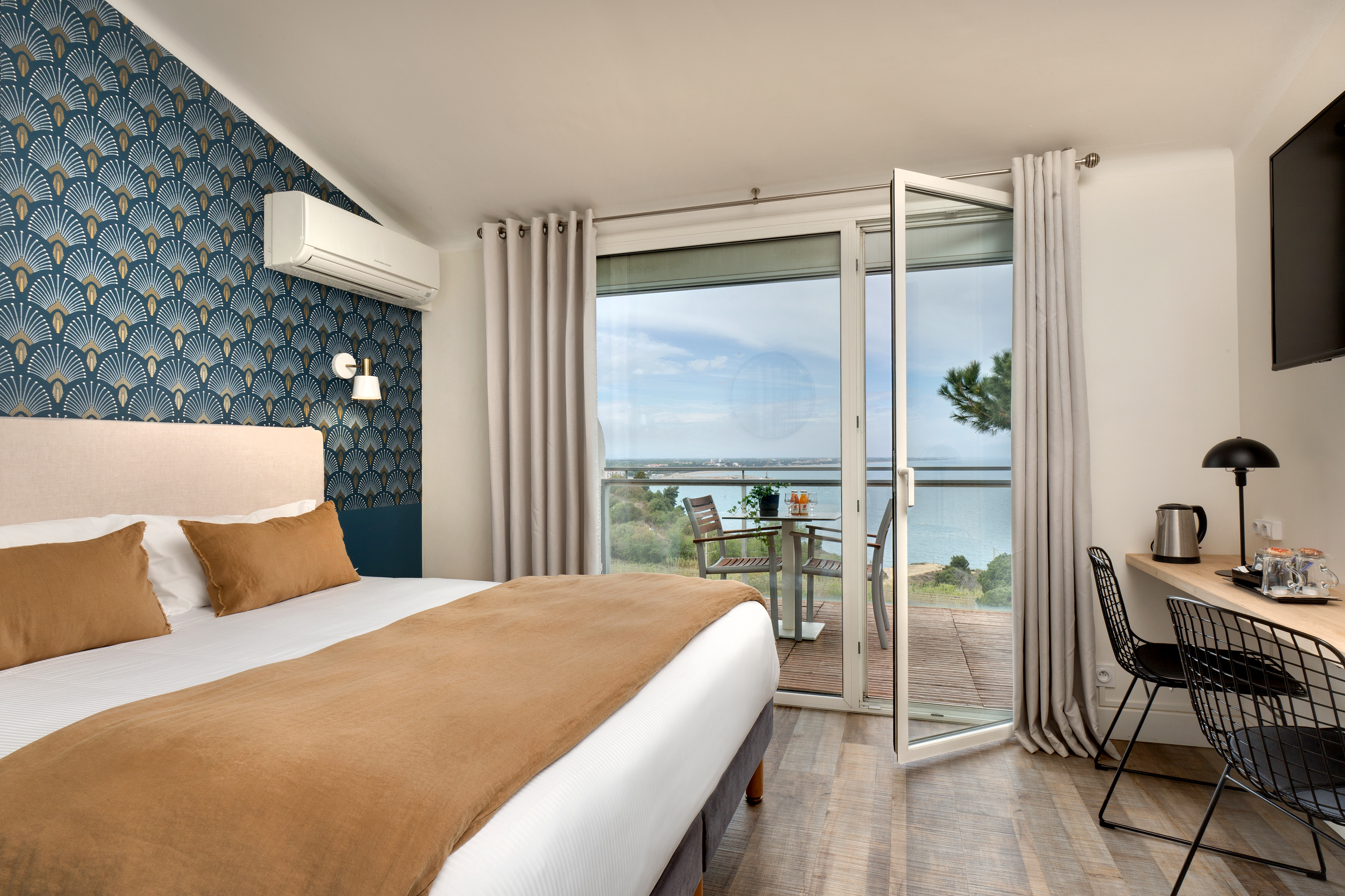 Double One Bedroom One Bathroom