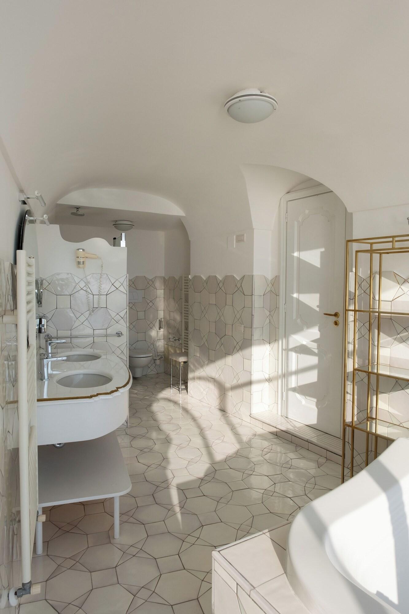 Suite with Double Bed