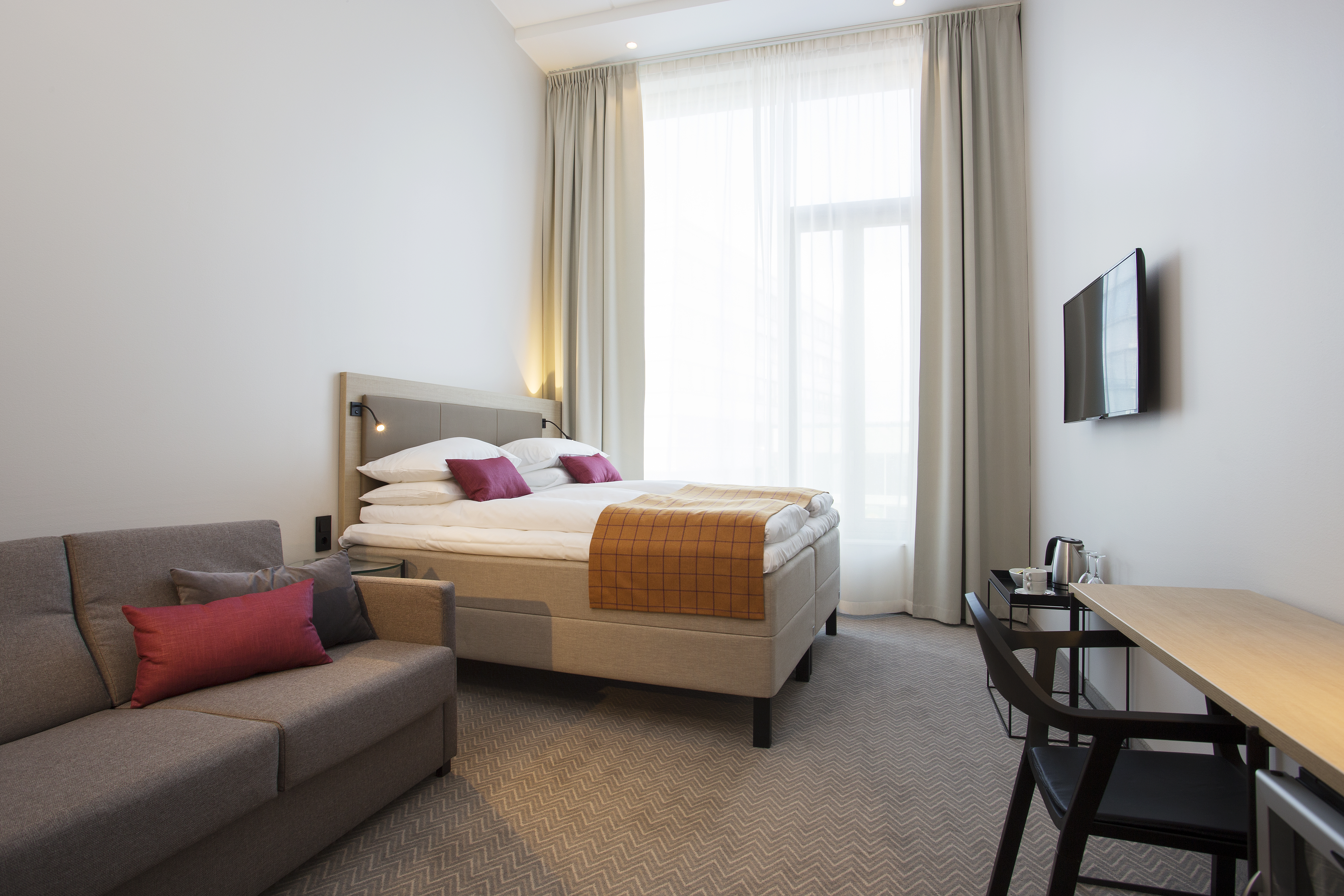 Family Room Superior