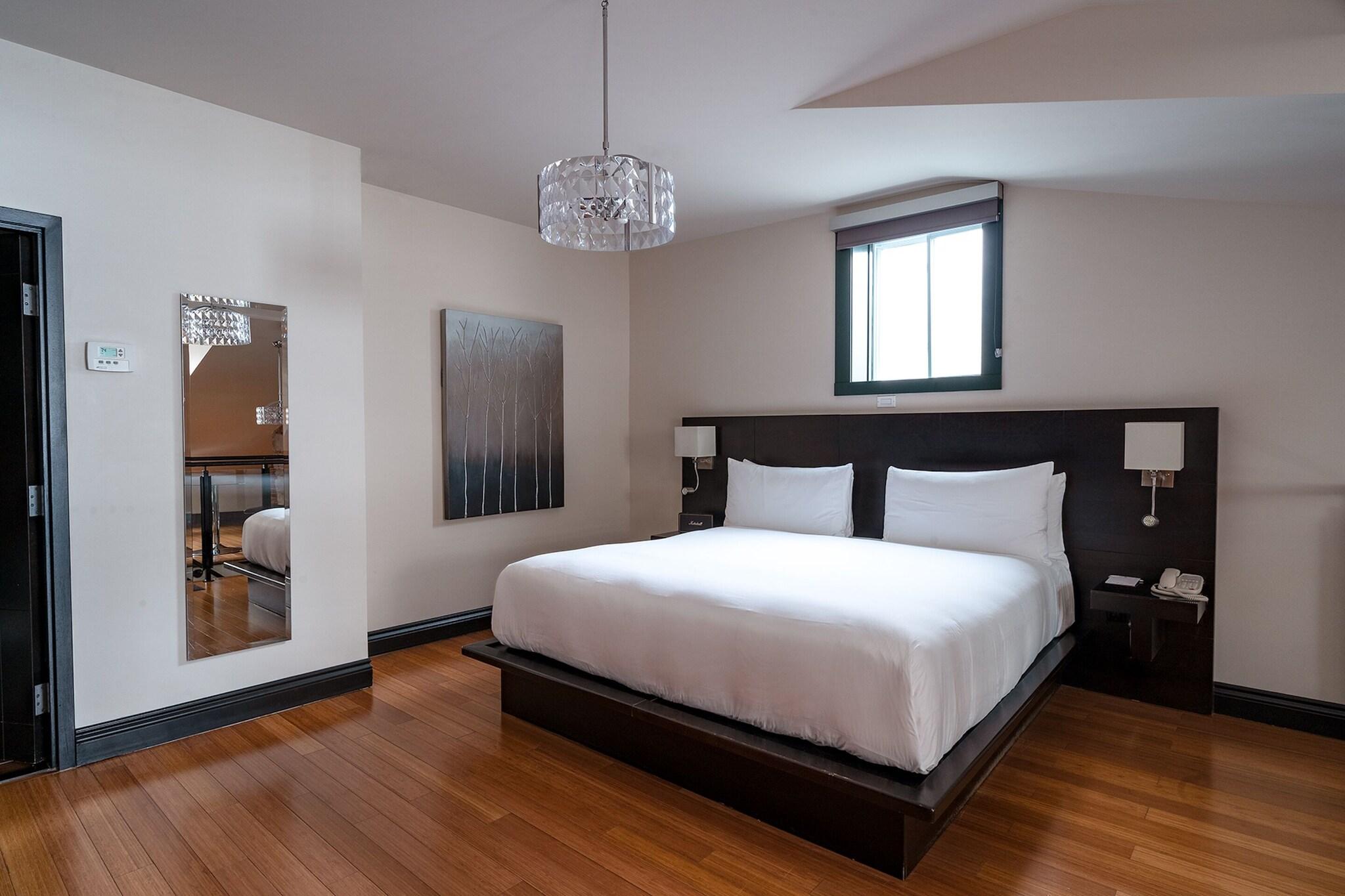 Double King Size Bed