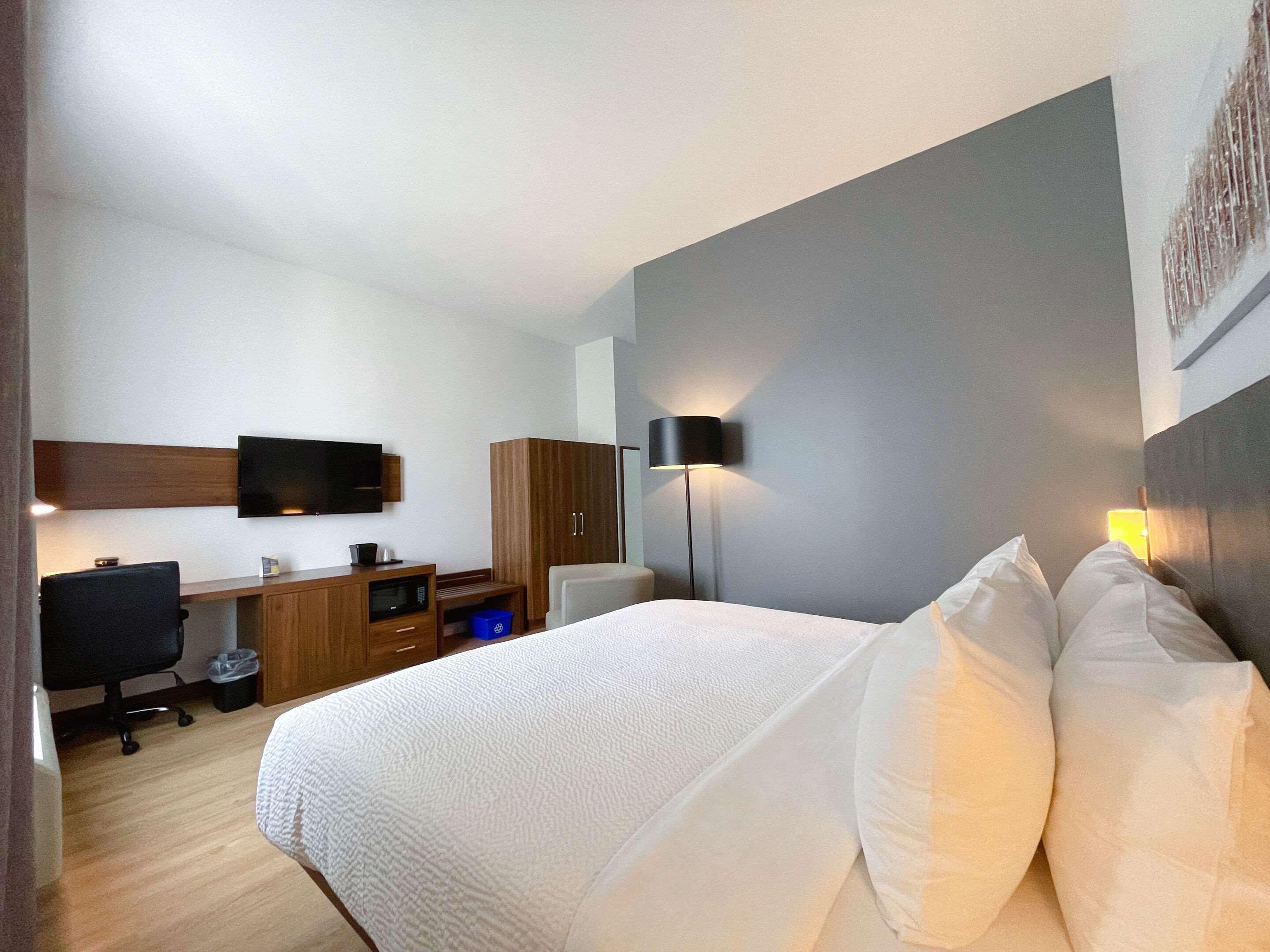 Double King Size Bed