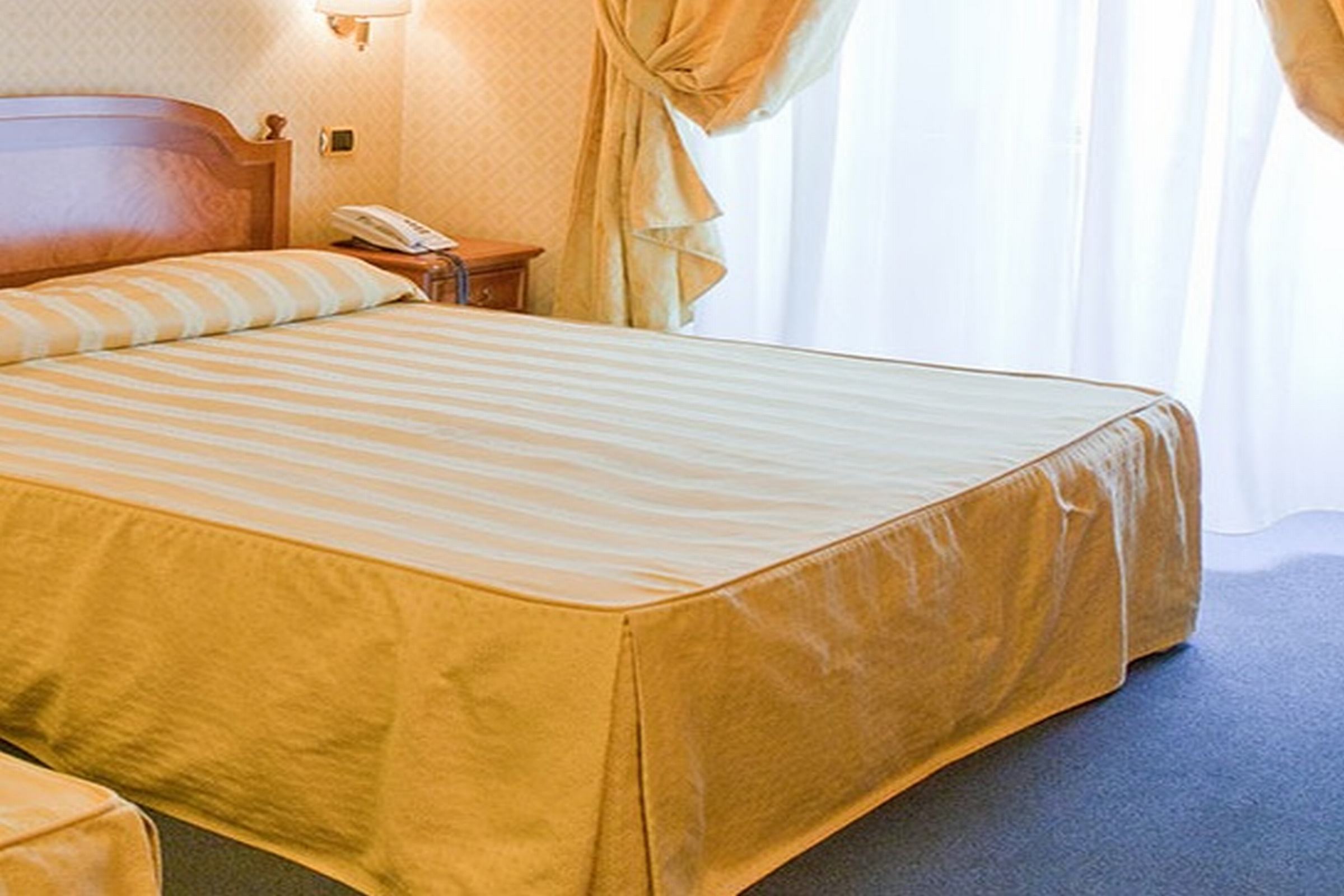 Double Single Superior