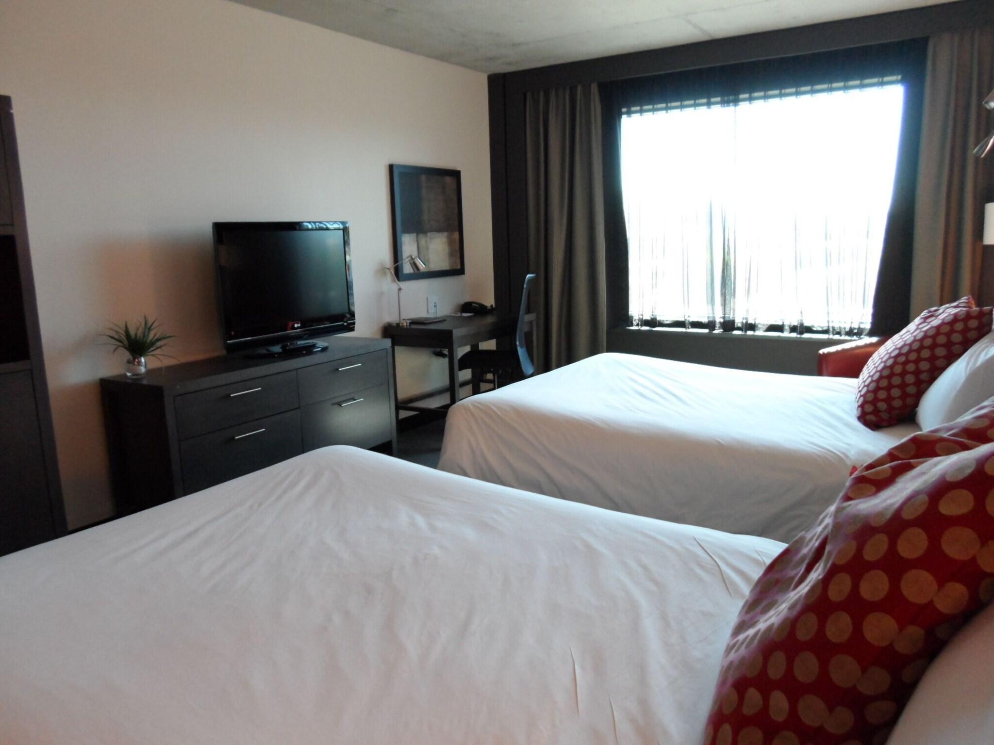 Double Two Queen Beds