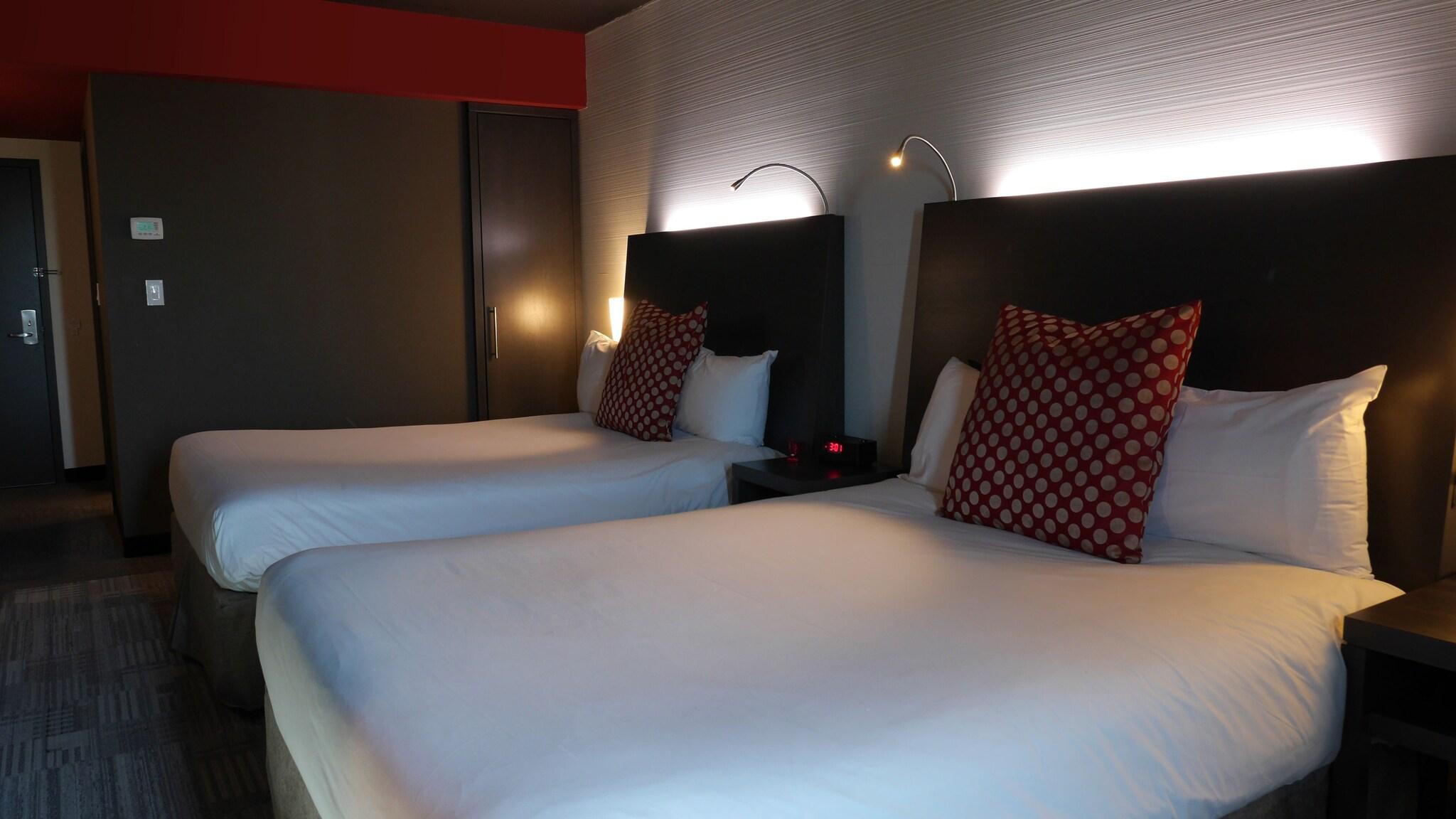 Double Two Queen Beds