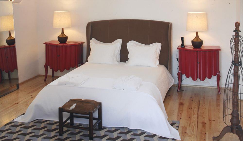 Double Queen Size Bed