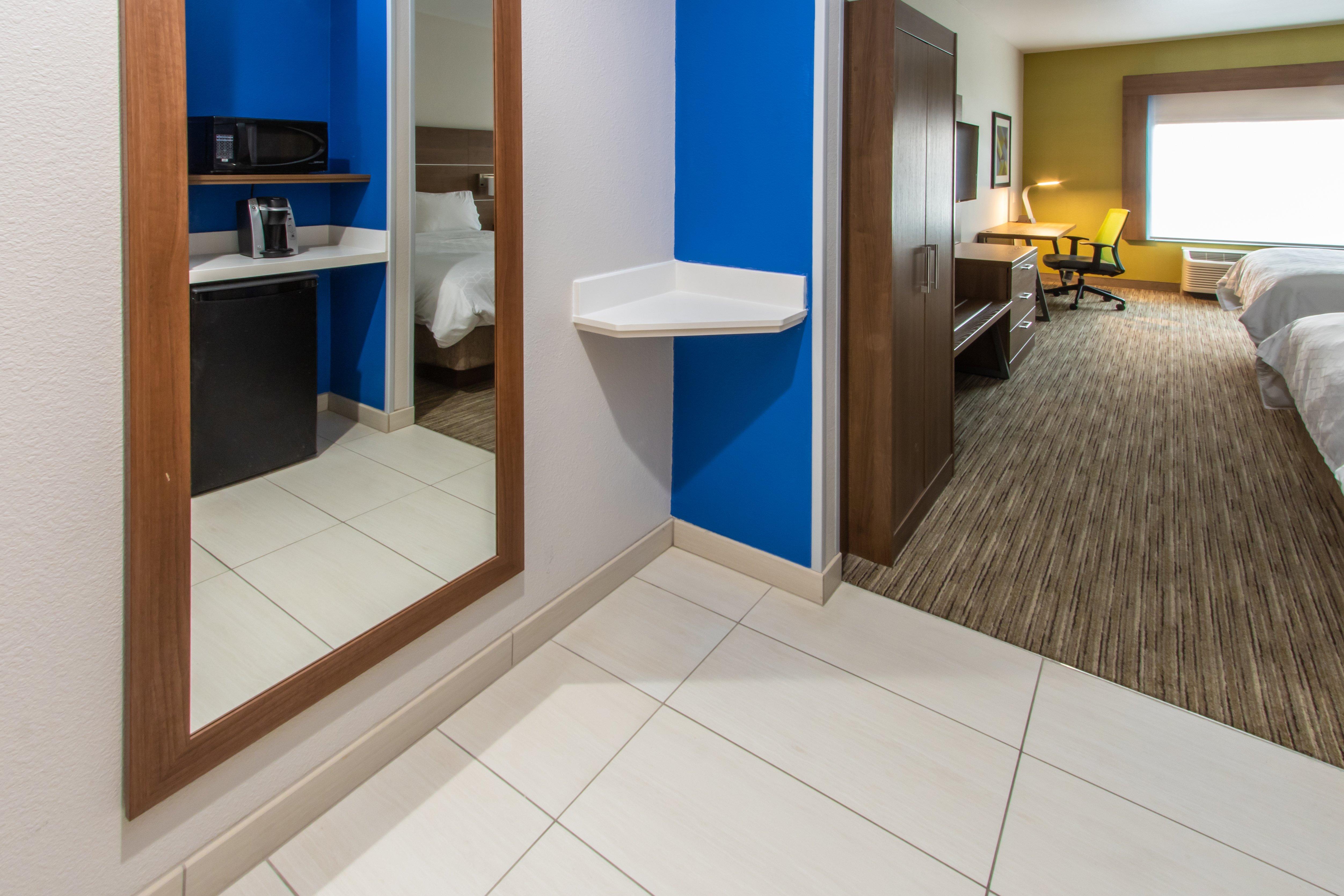 Double Two Queen Beds