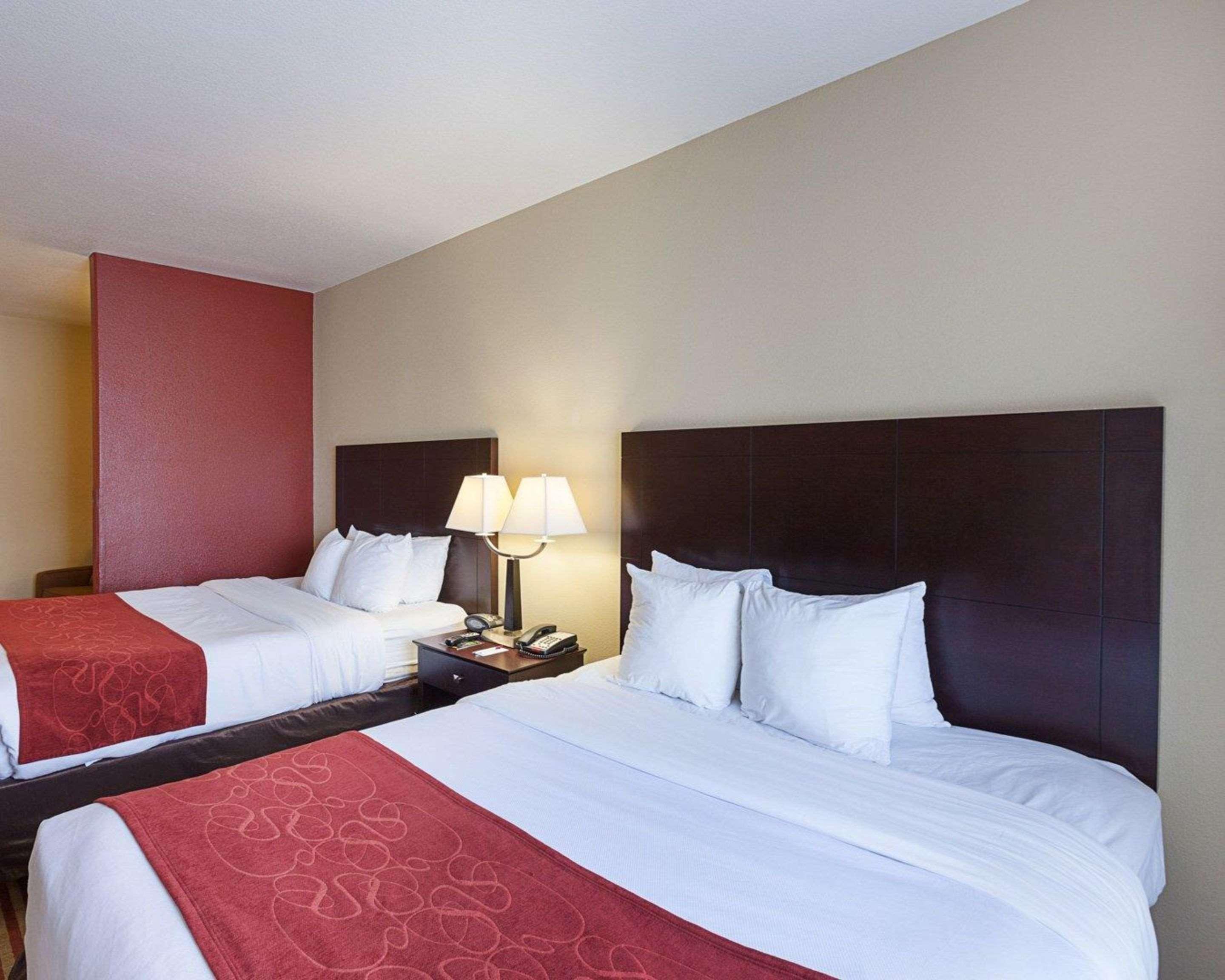 Suite Two Queen Beds Non Smoking