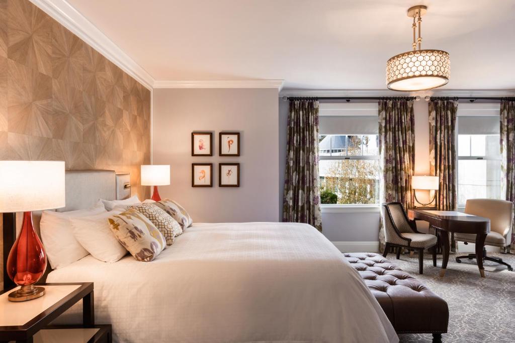 Junior Suite Two Queen Beds