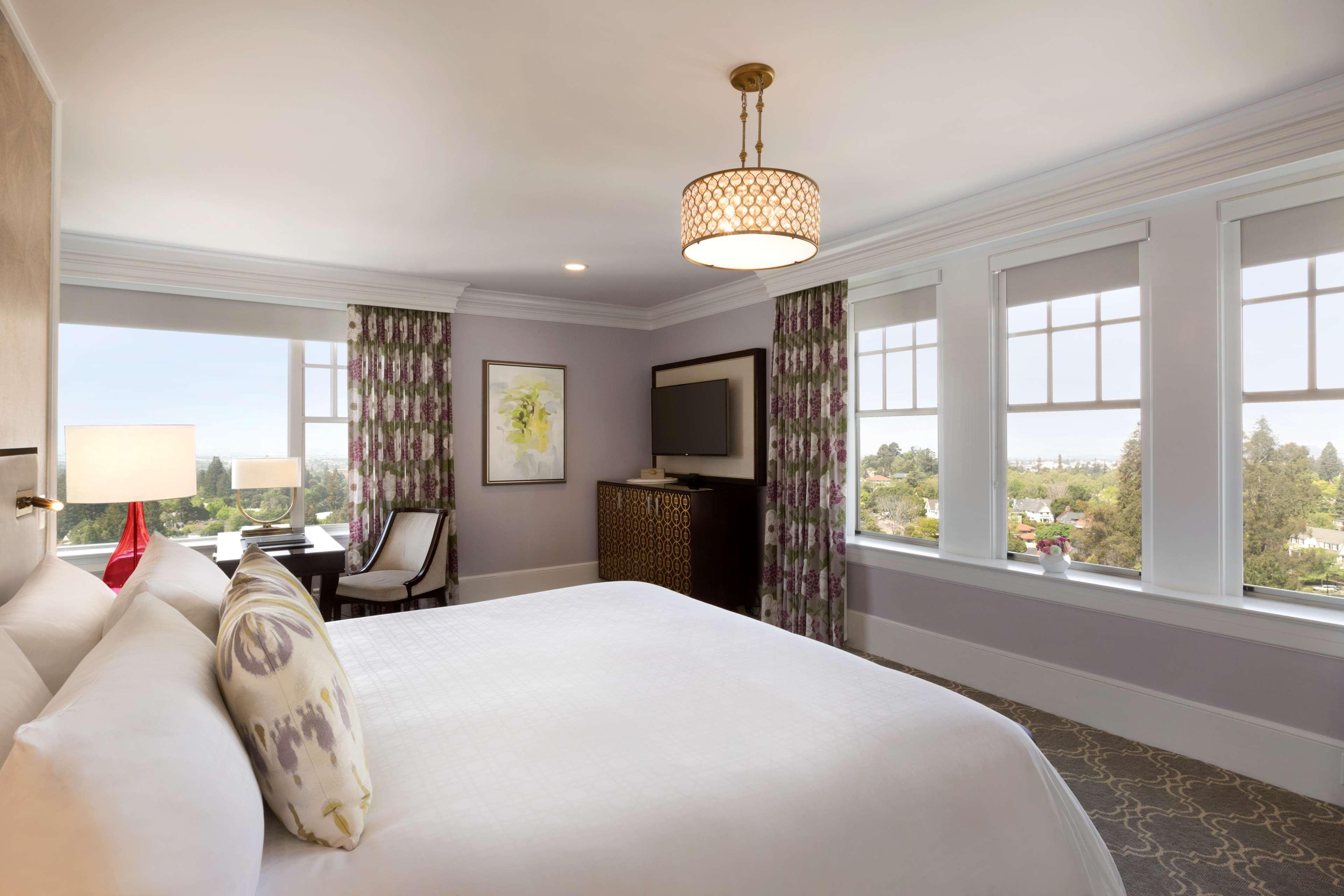 Junior Suite Two Queen Beds