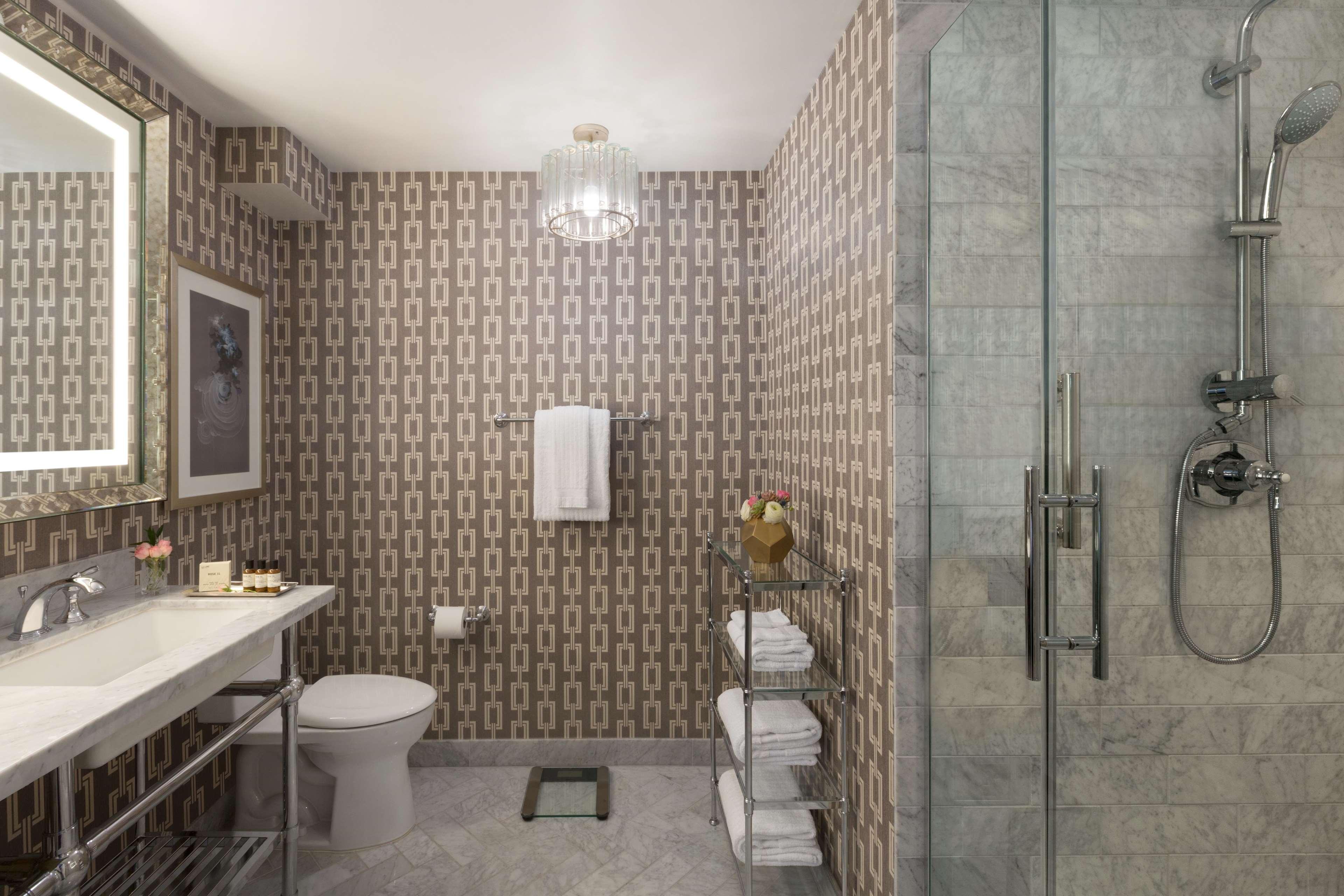 Quadruple Two Double Beds