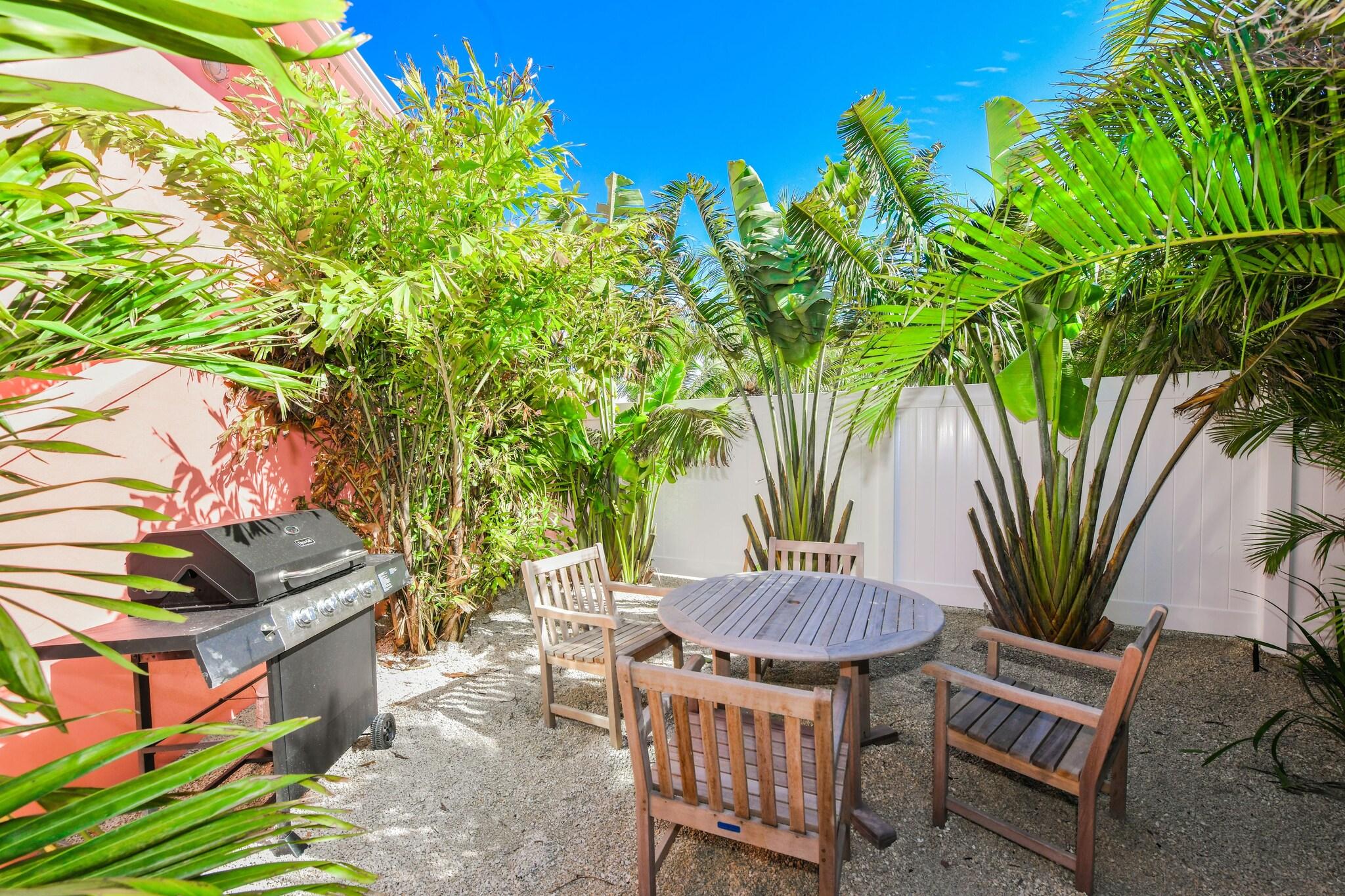 Suite with Kitchenette