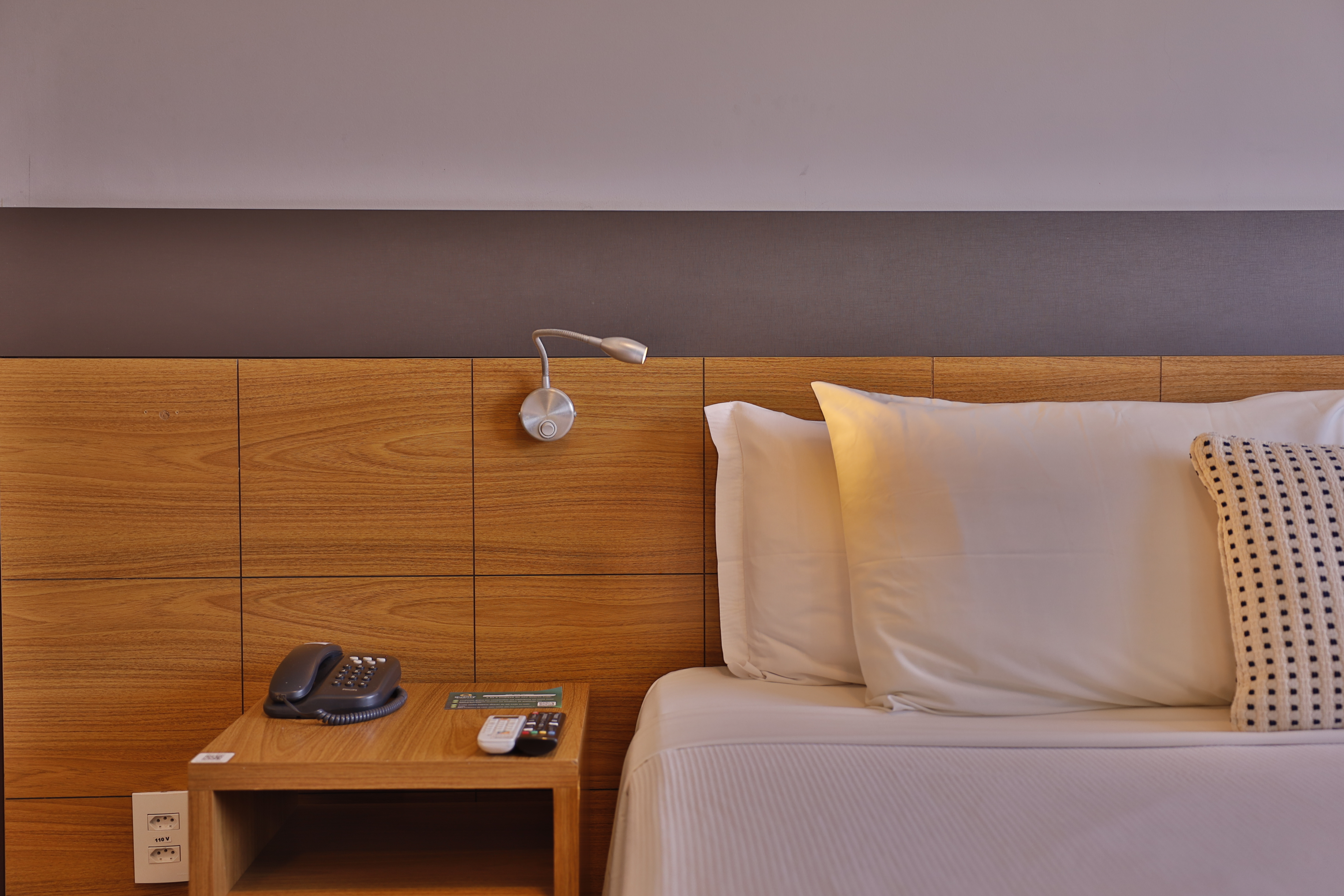 Double Deluxe Queen Bed