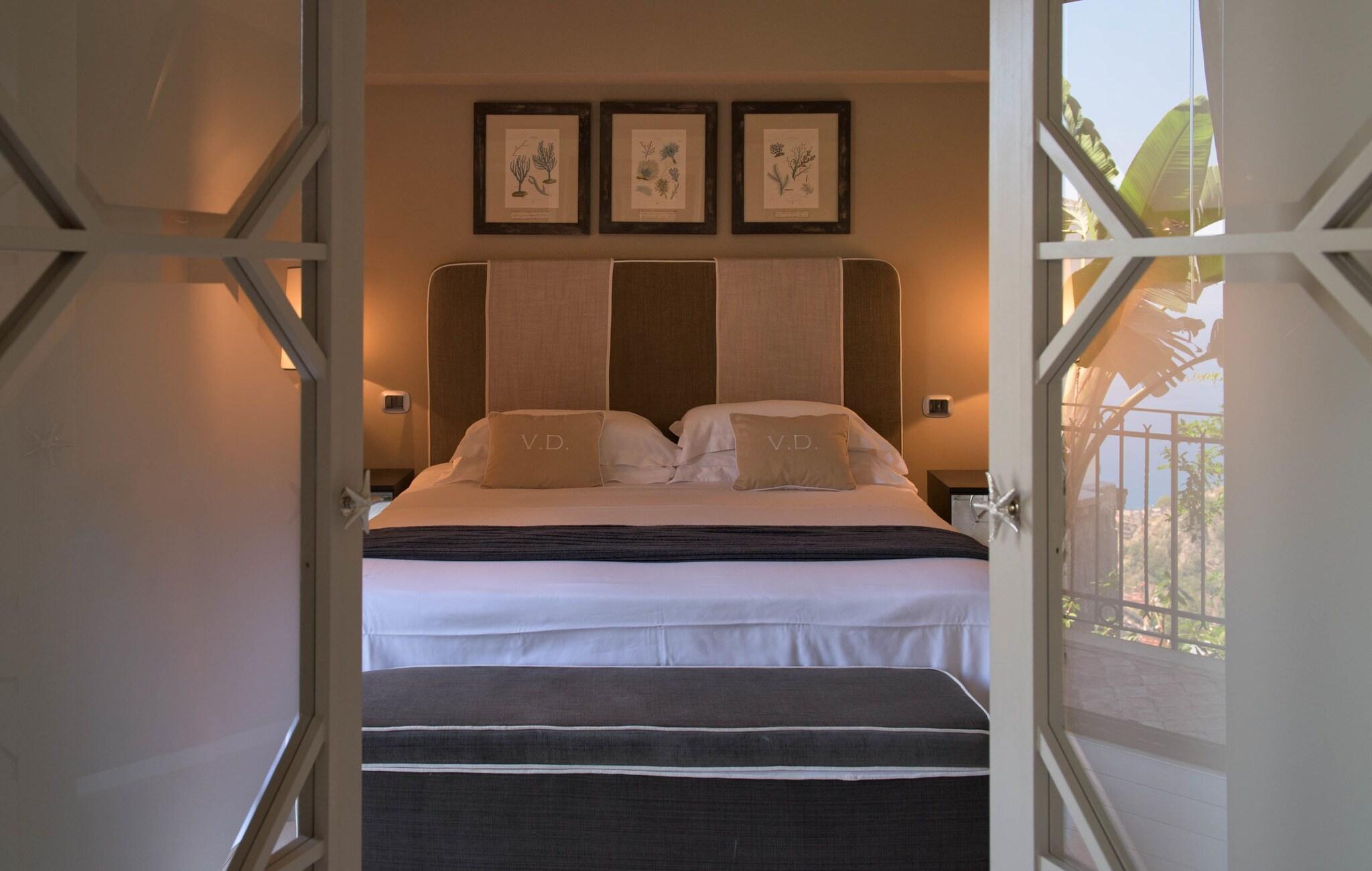 Suite Sea View King Bed