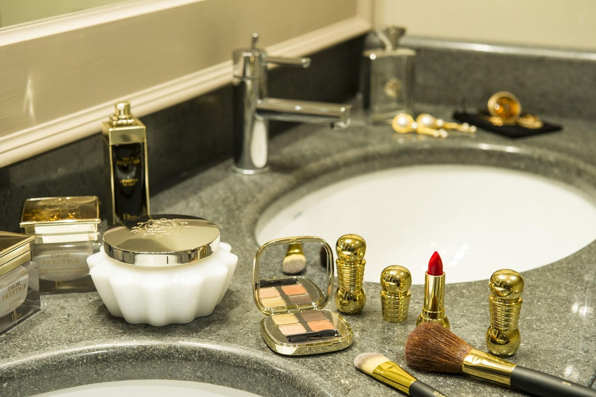 Double or Twin Superior Mountain View