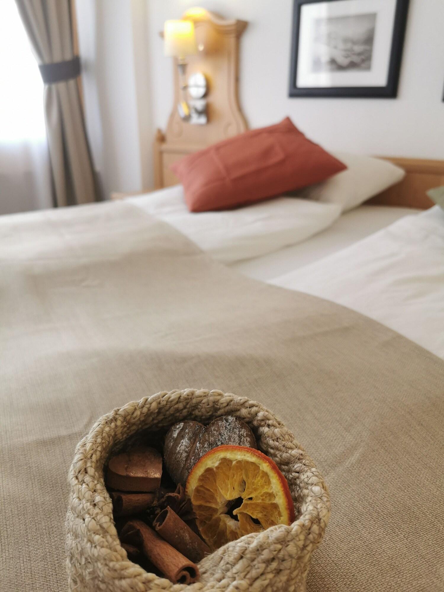 Double or Twin King Size Bed