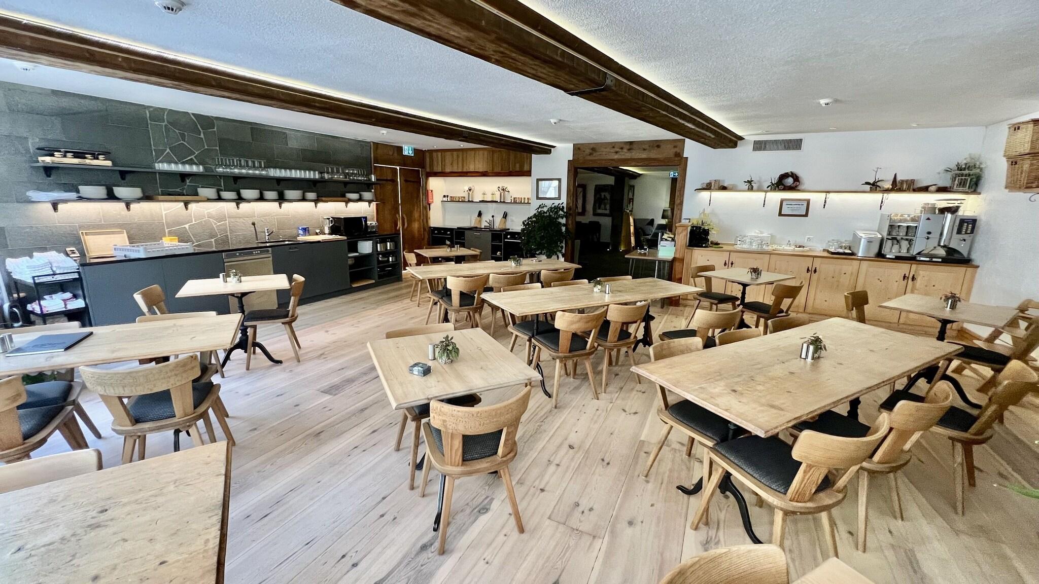 Double or Twin King Size Bed