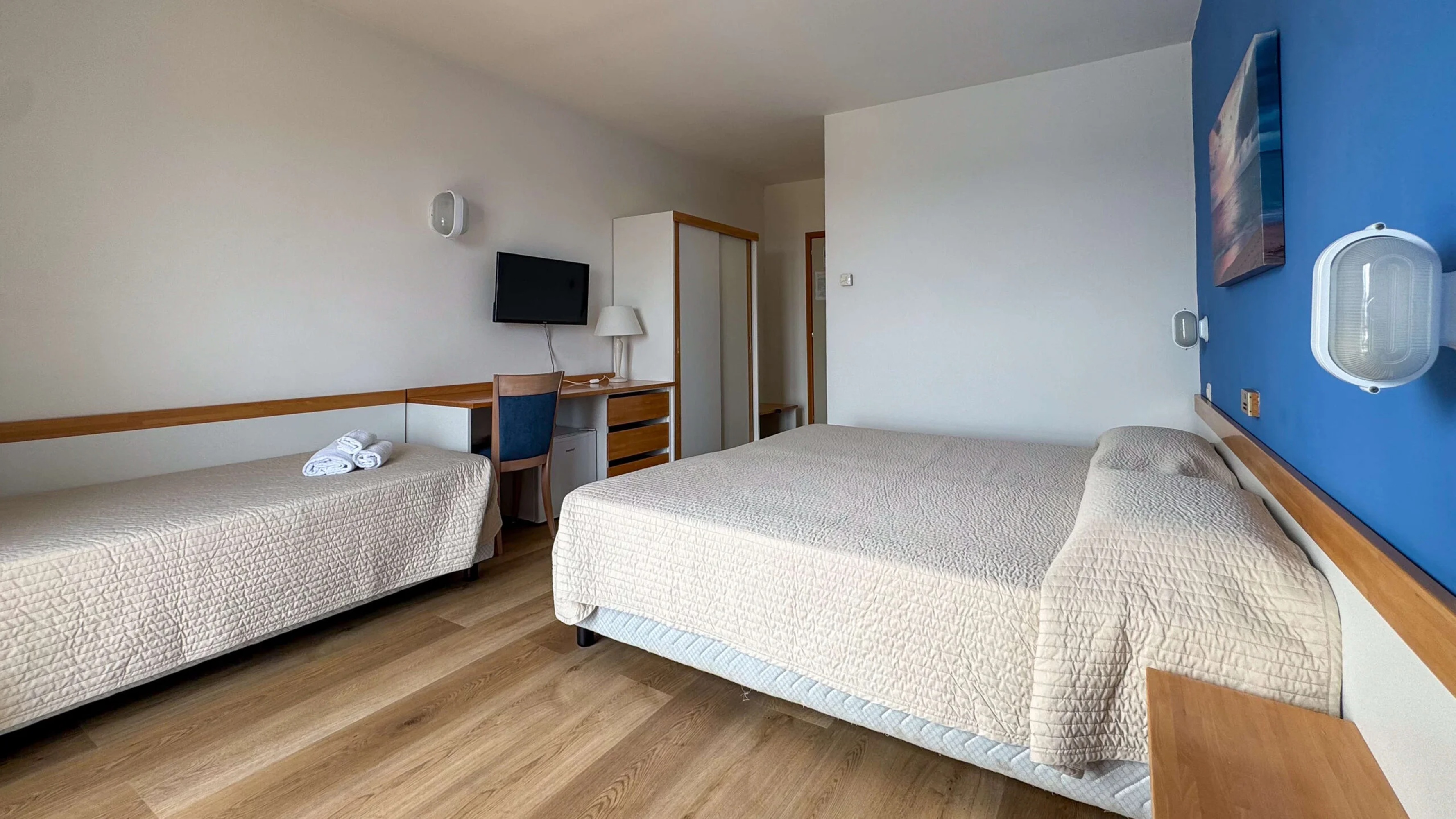 Double or Twin Standard