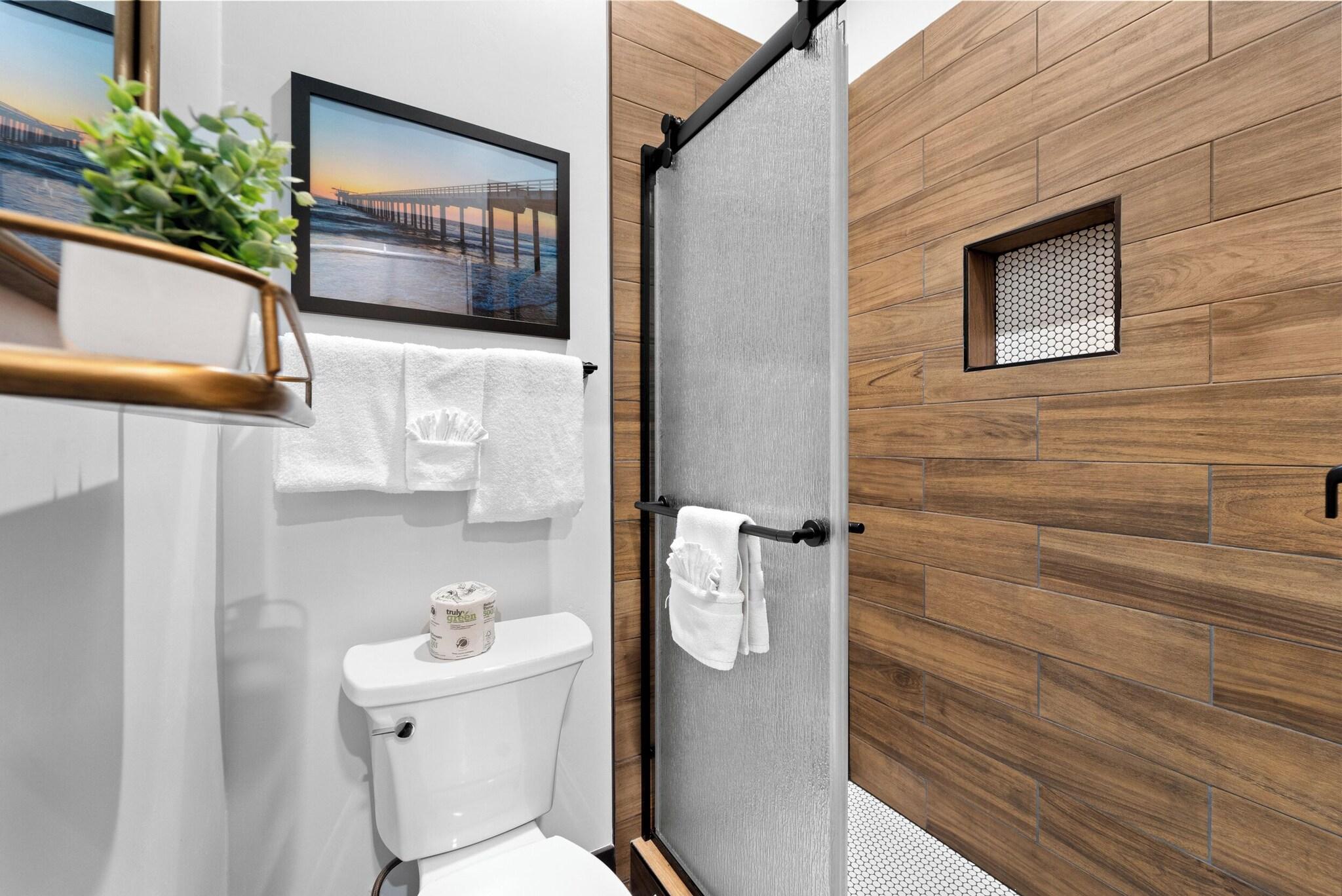 Double Queen Size Bed