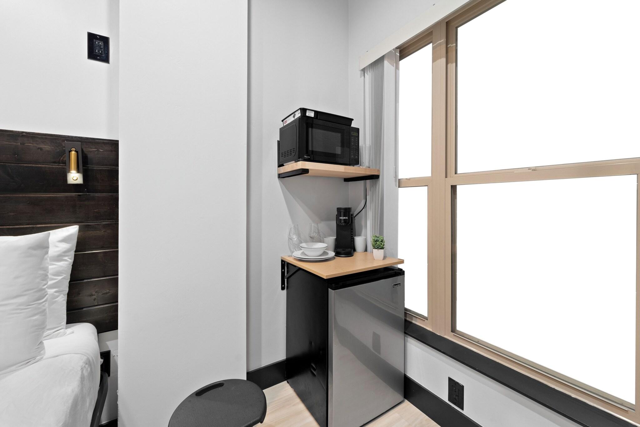 Double Queen Size Bed