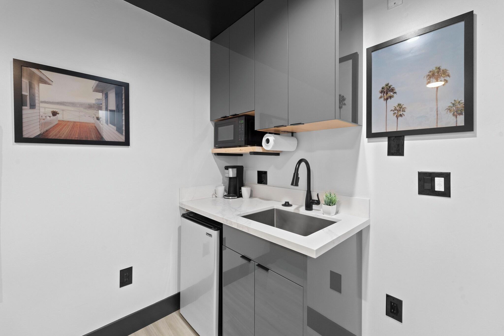 Double Queen Size Bed