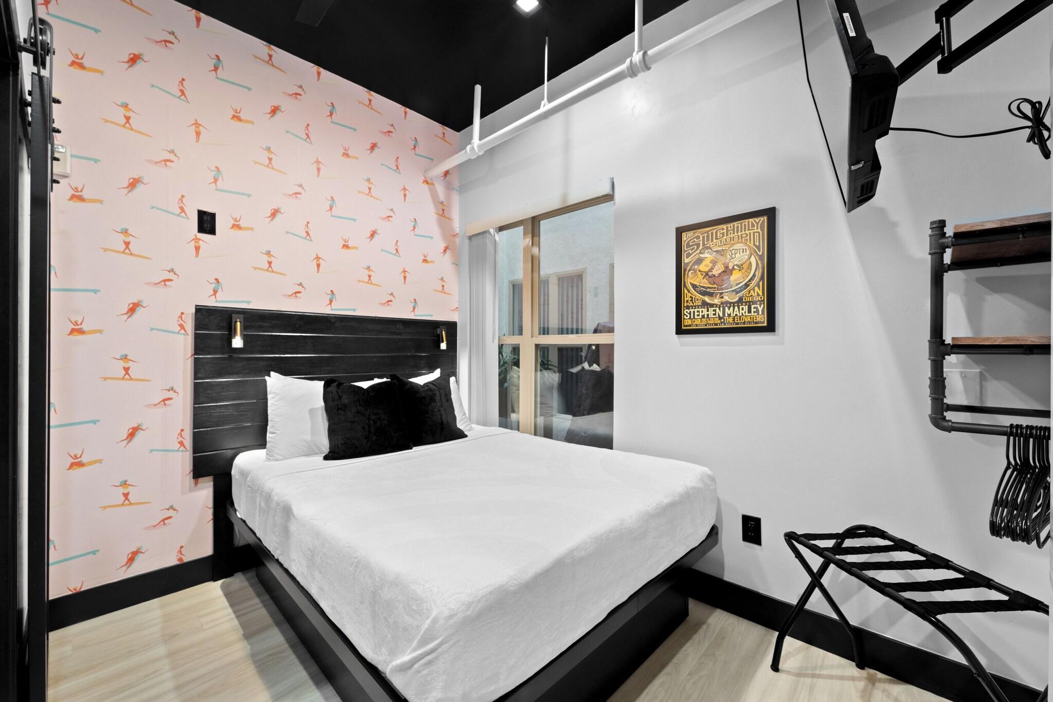 Double Queen Size Bed