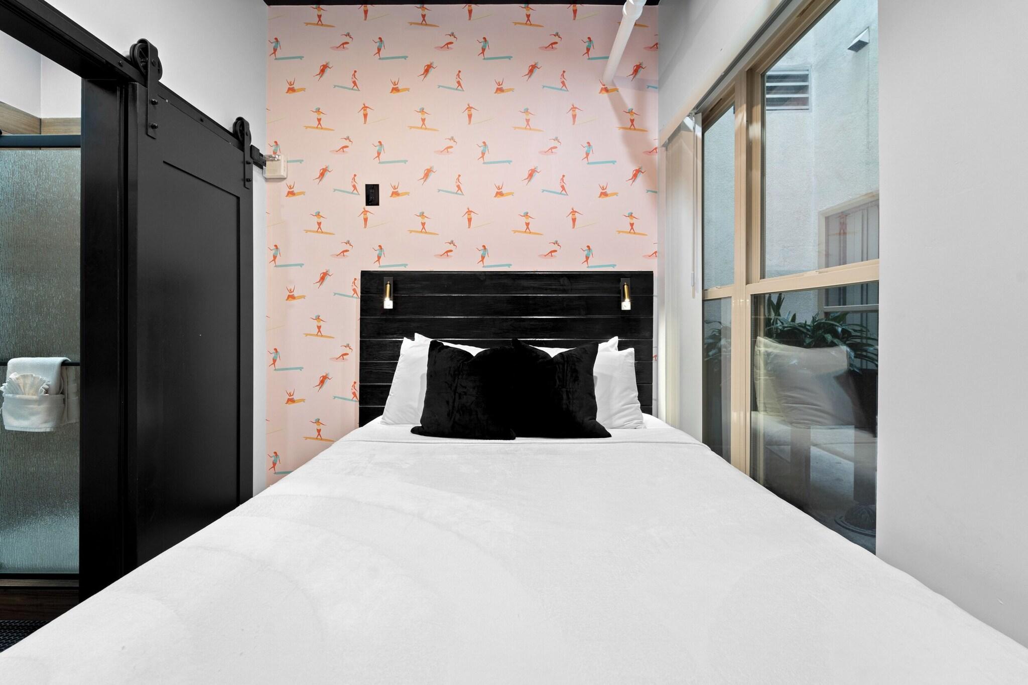 Double Queen Size Bed