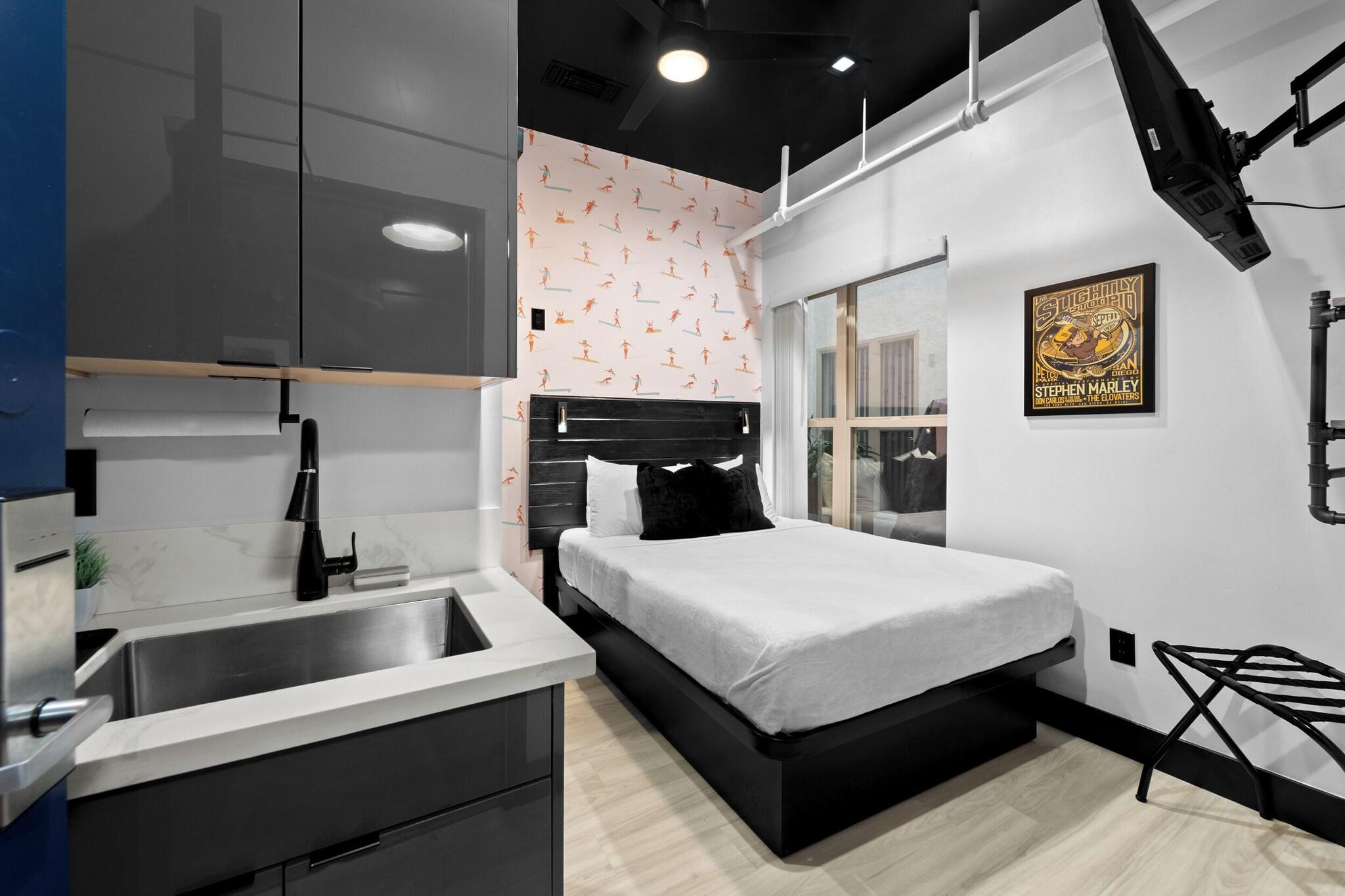 Double Queen Size Bed