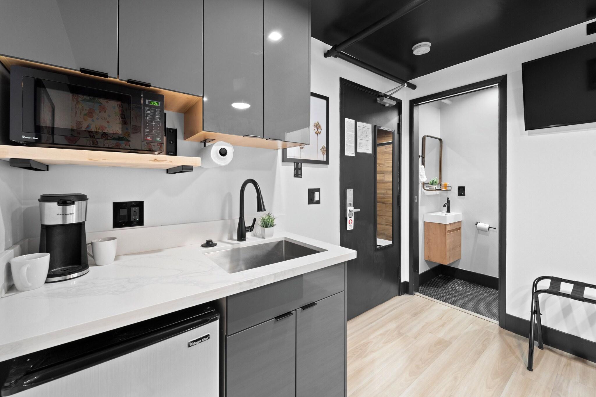 Double Queen Size Bed