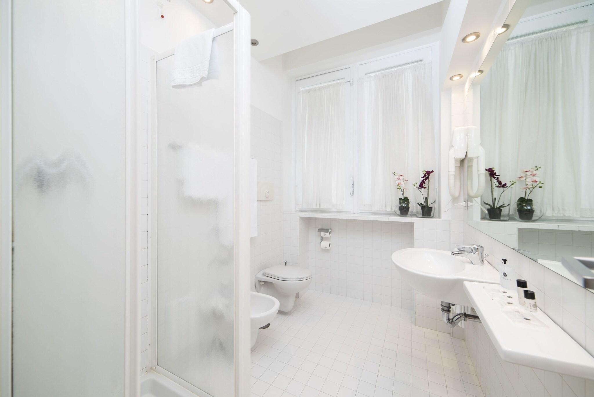 Quadruple Deluxe Two Beds