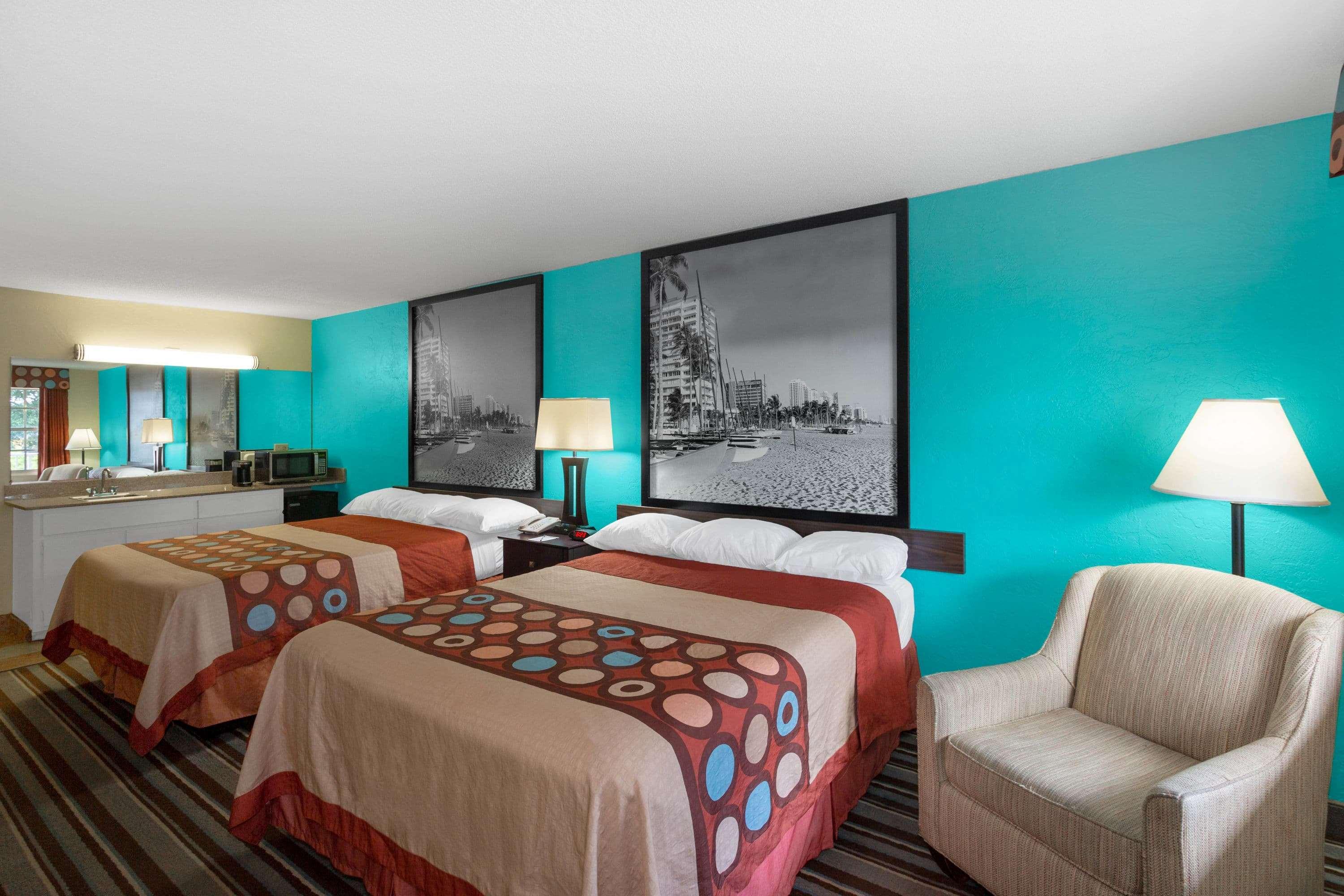 Quadruple Two Queen Beds