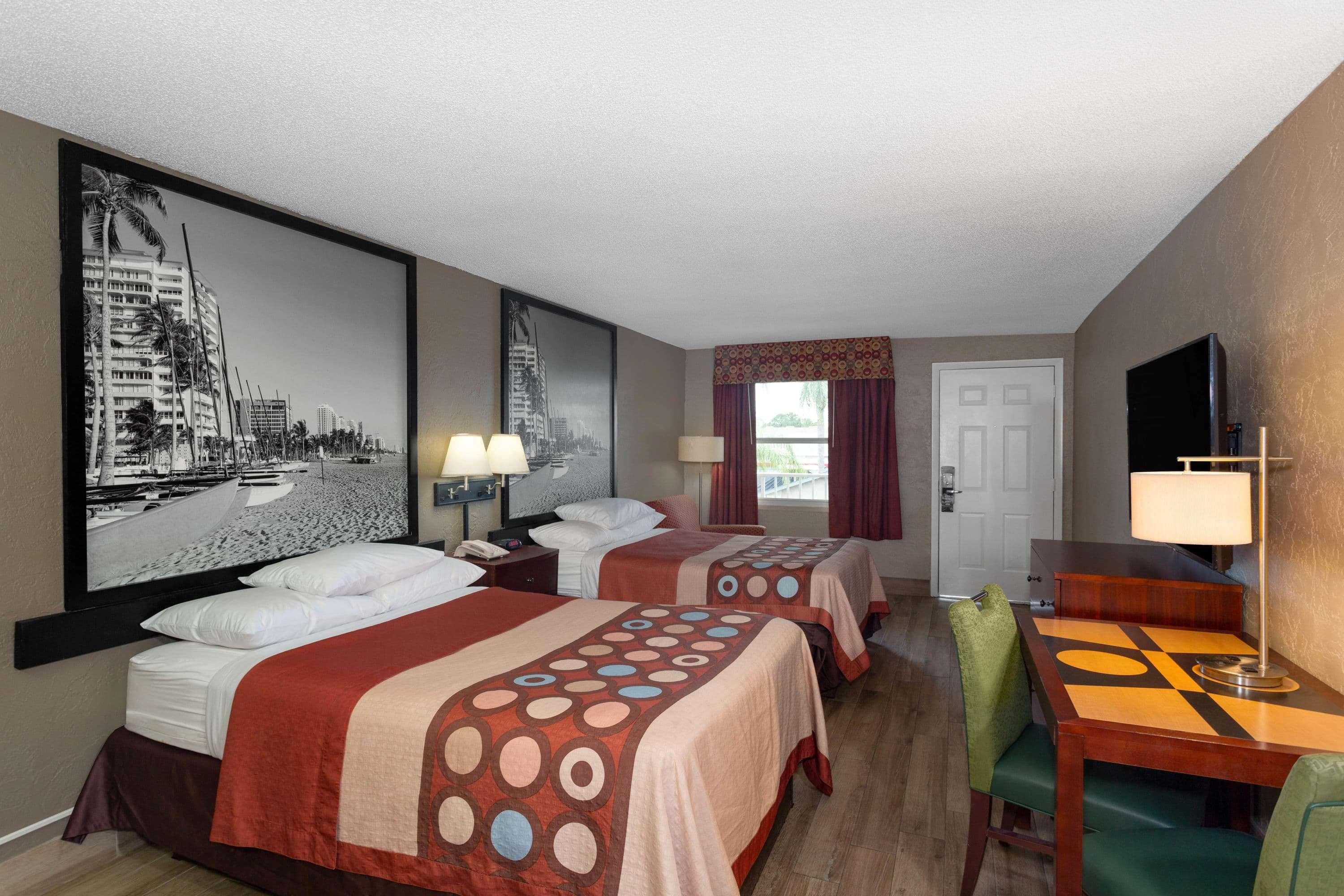 Quadruple Two Double Beds