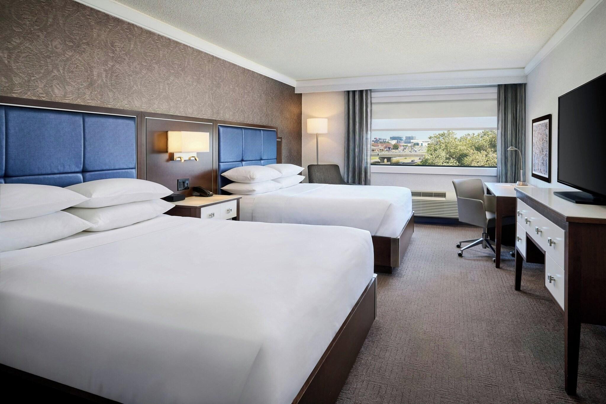 Double Club Two Queen Beds