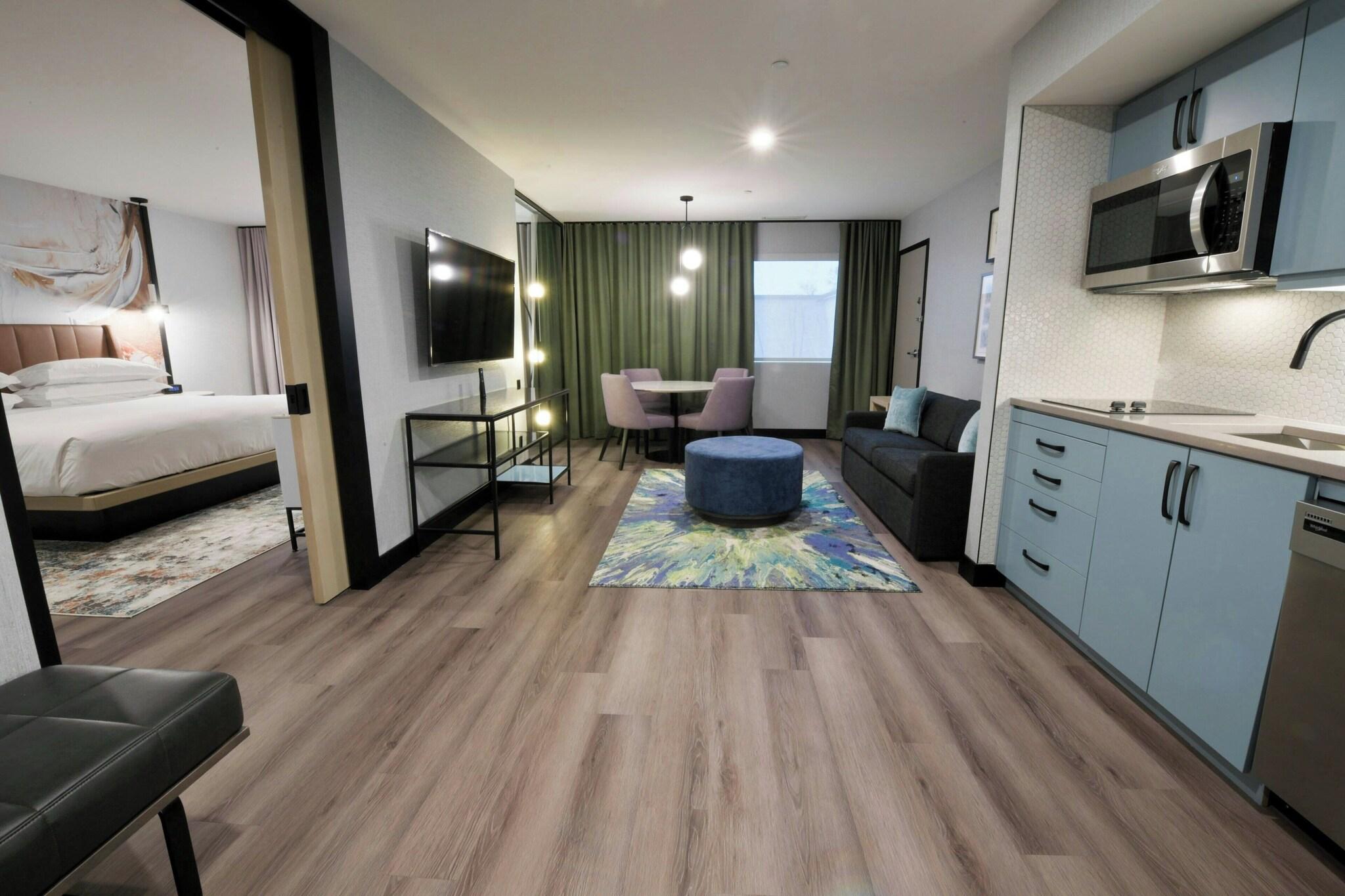 Suite with Double Bed