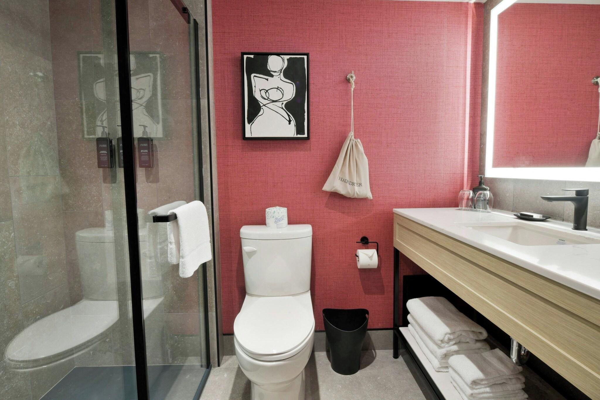 Studio King Size Bed