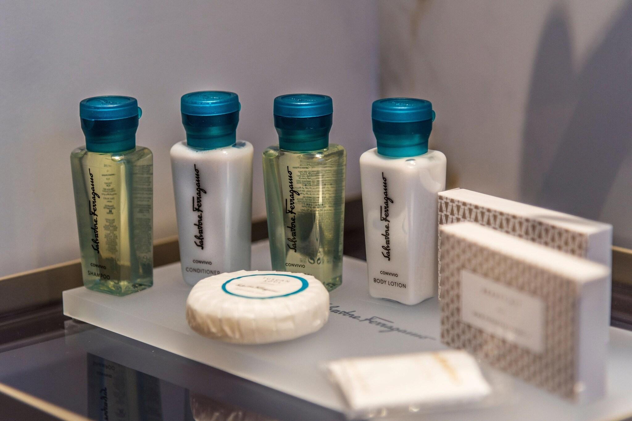 Double Classic King Bed