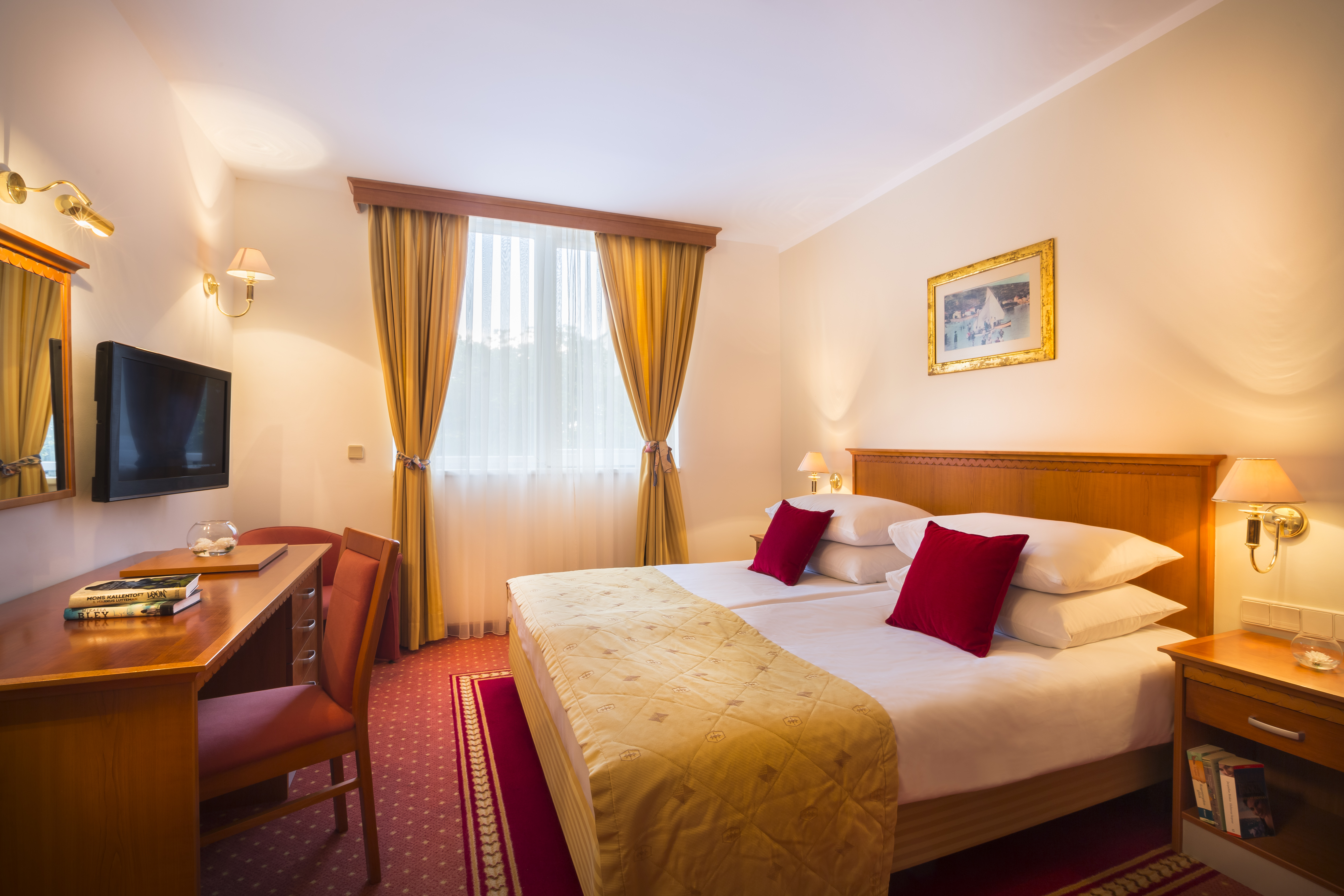 Apartment Deluxe with Balcony